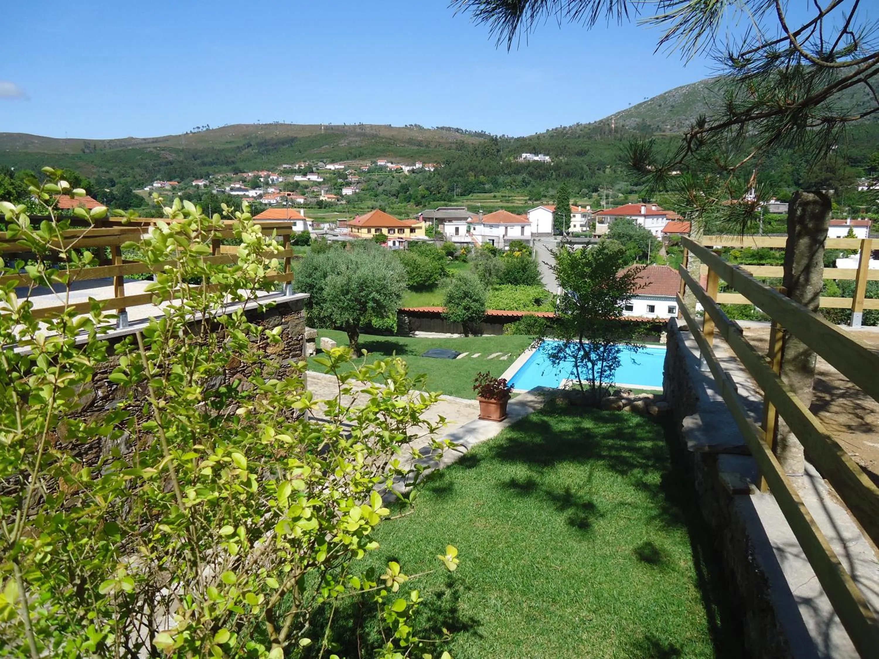 Garden in Quintinha D`Arga