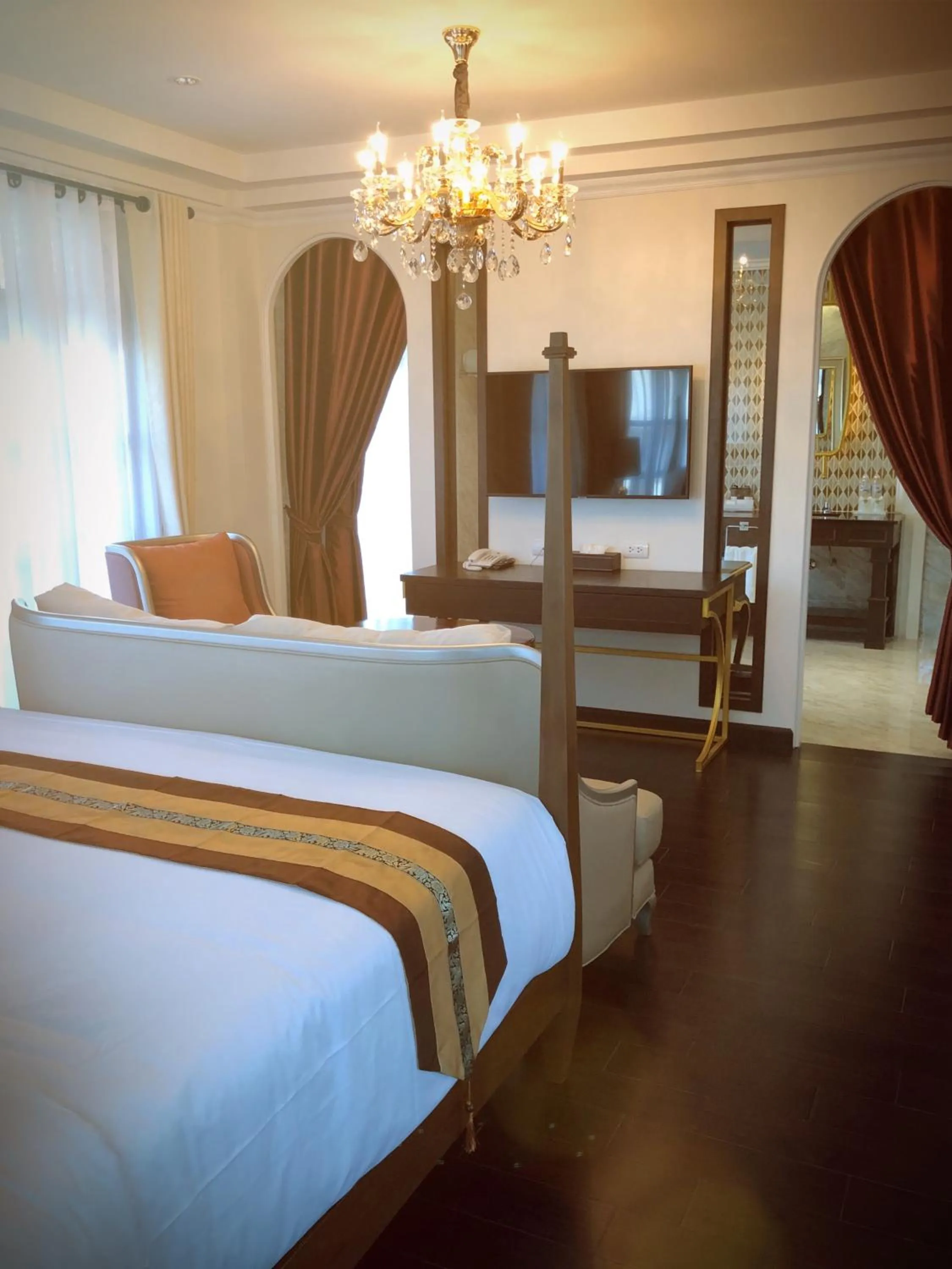 Bed in Nanta Glam CM Hotel & Residences