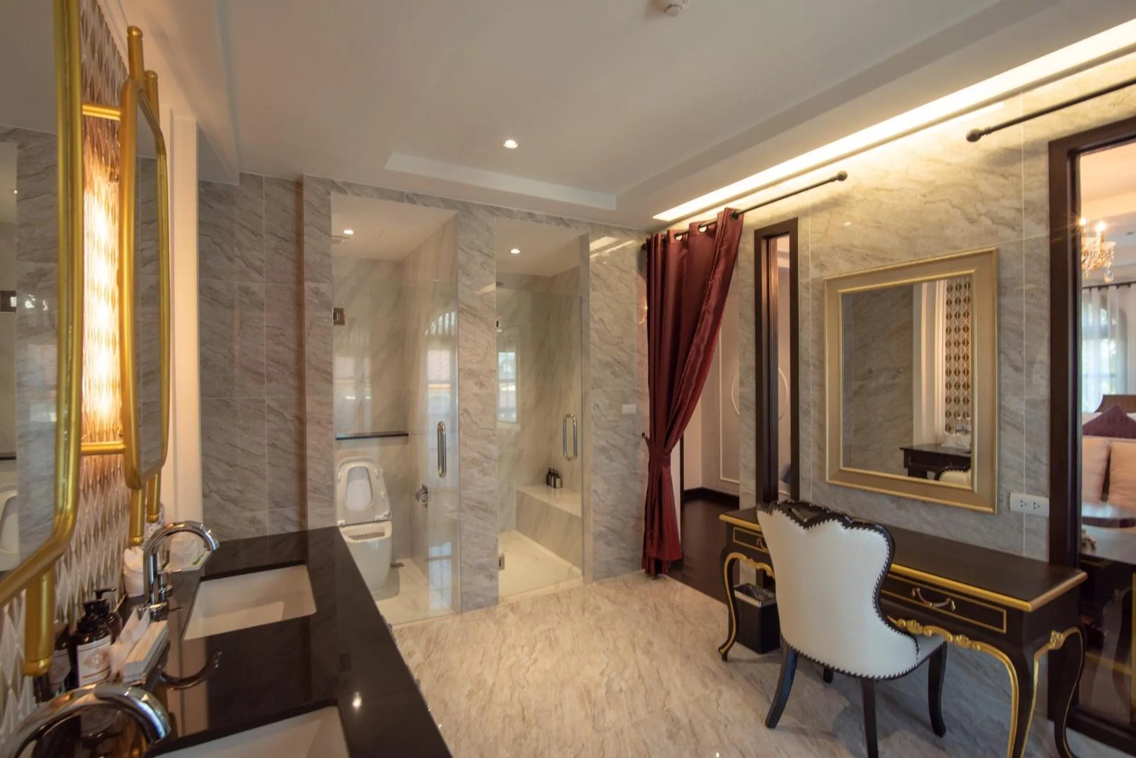 Bathroom in Nanta Glam CM Hotel & Residences