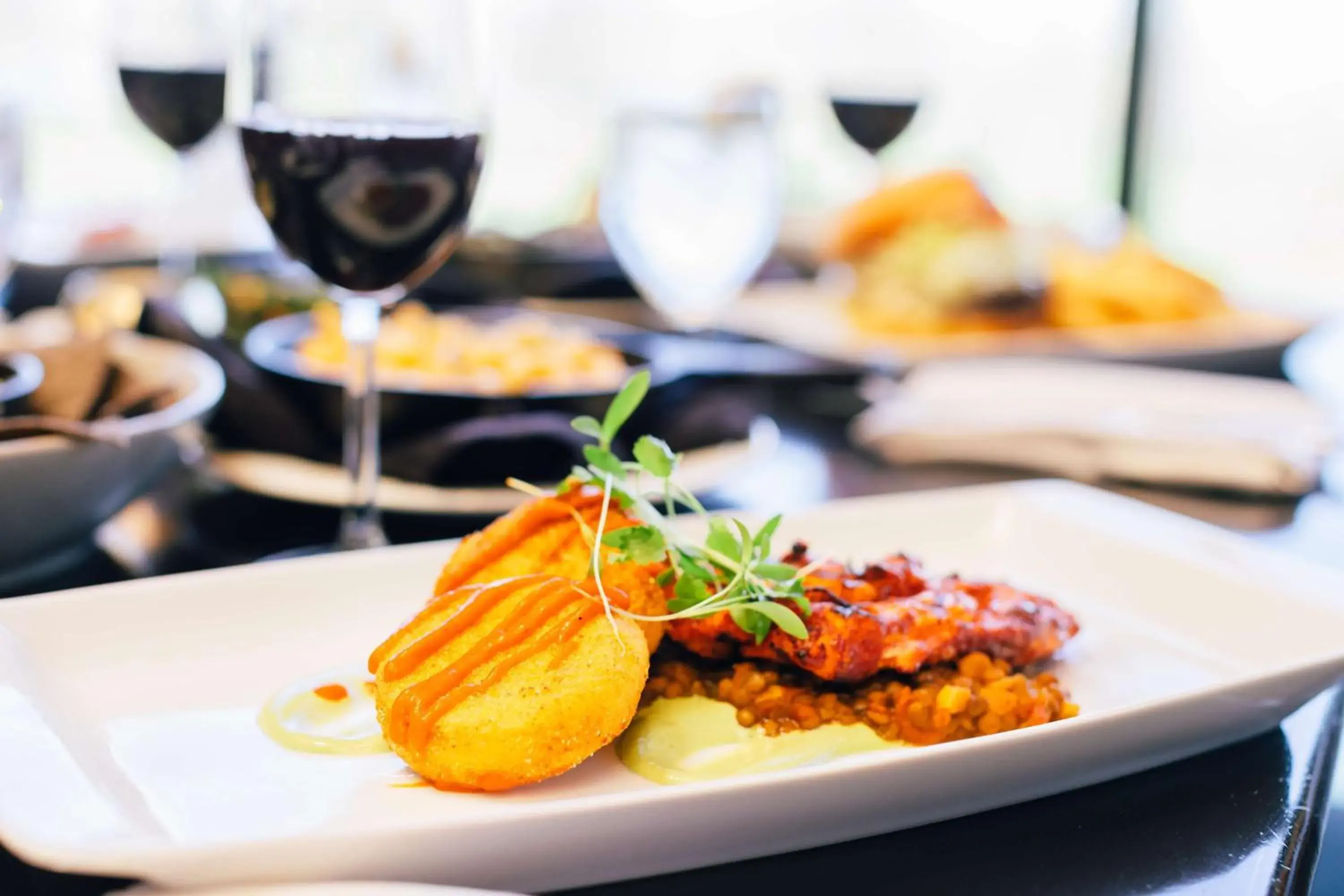 Restaurant/places to eat in The Inverness Denver, a Hilton Golf & Spa Resort Restaurant/places to eat in The Inverness Denver, a Hilton Golf & Spa Resort