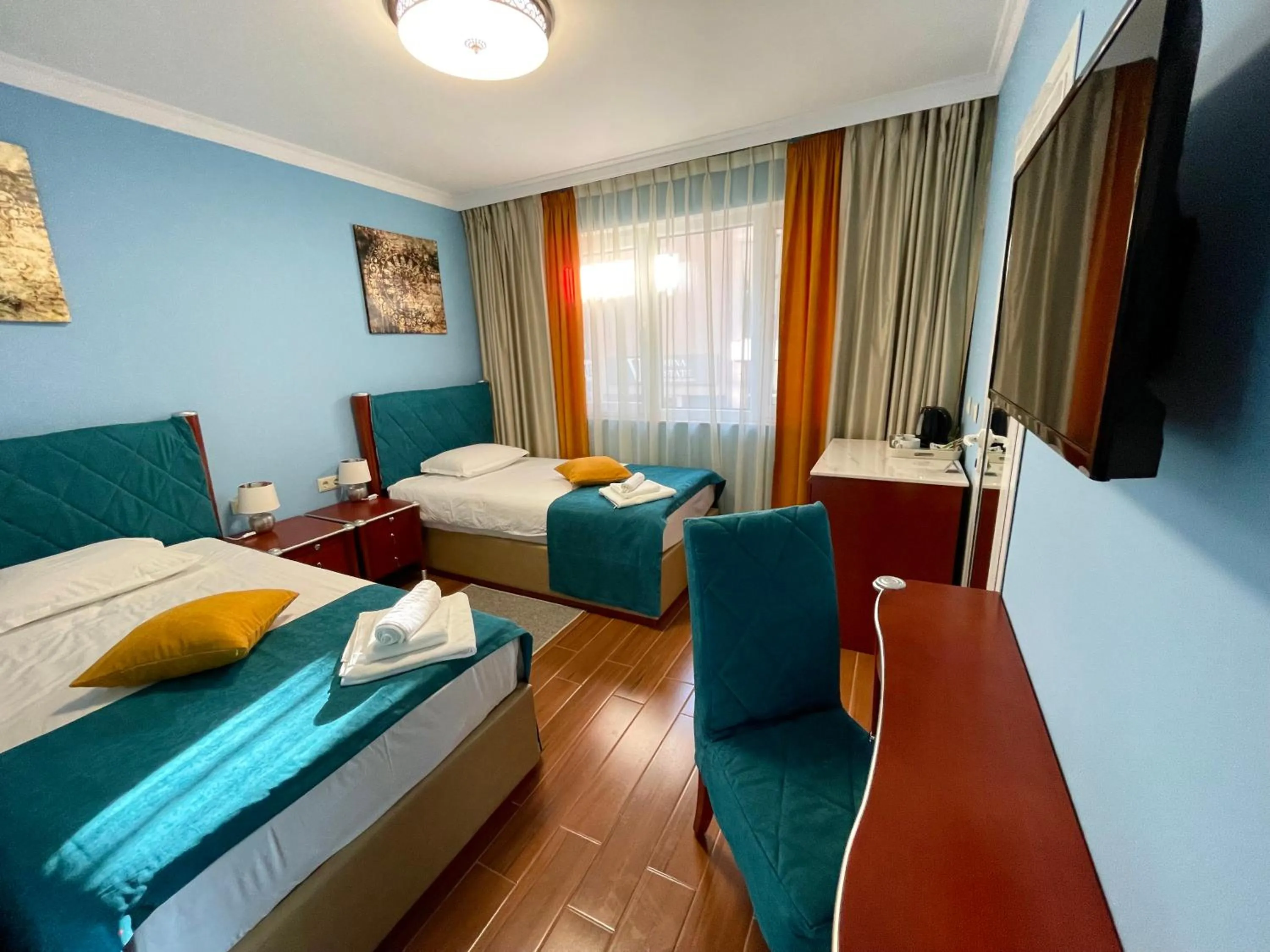 Art Green Boutique Hotel