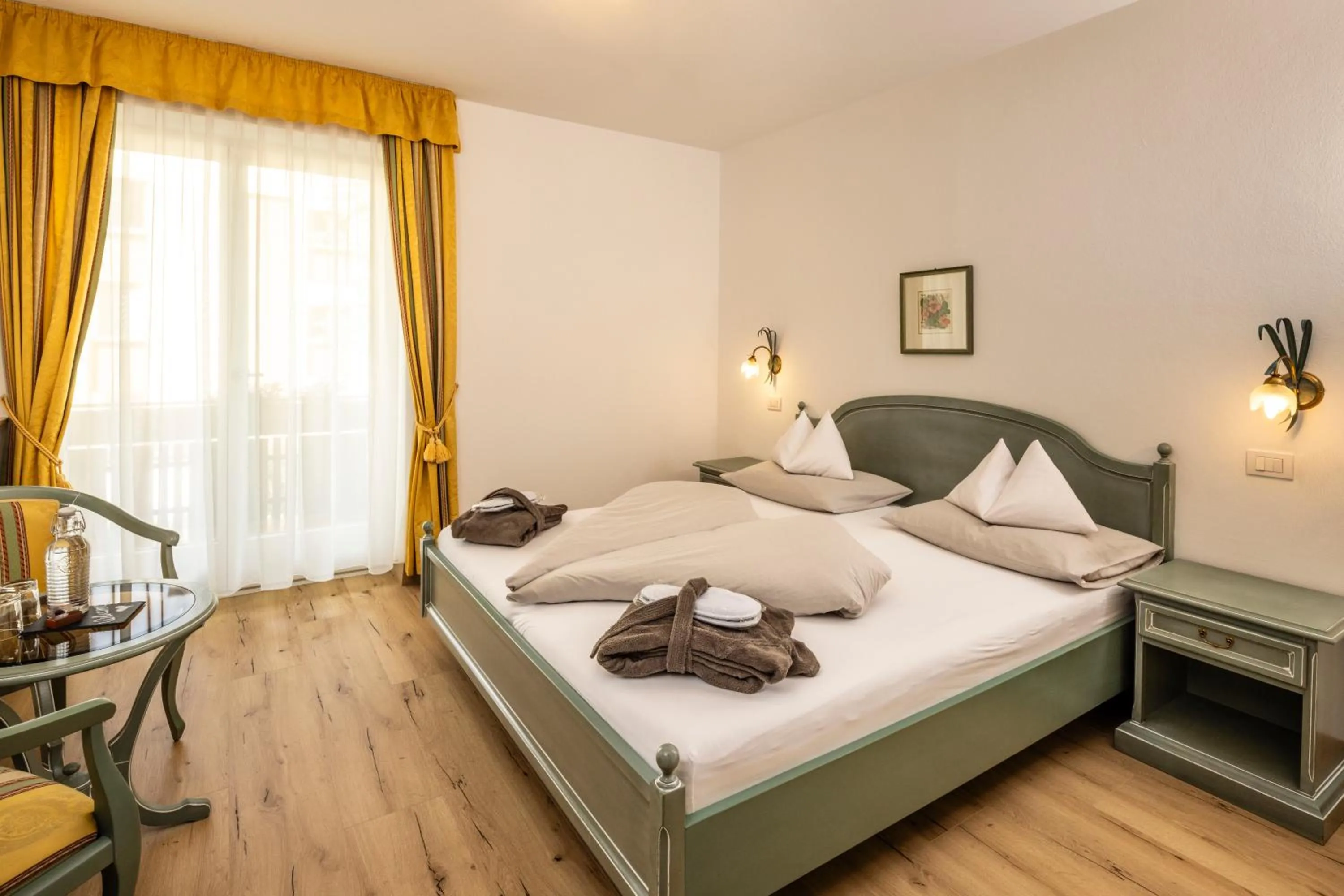 Photo of the whole room, Bed in Garni Zimmerhofer