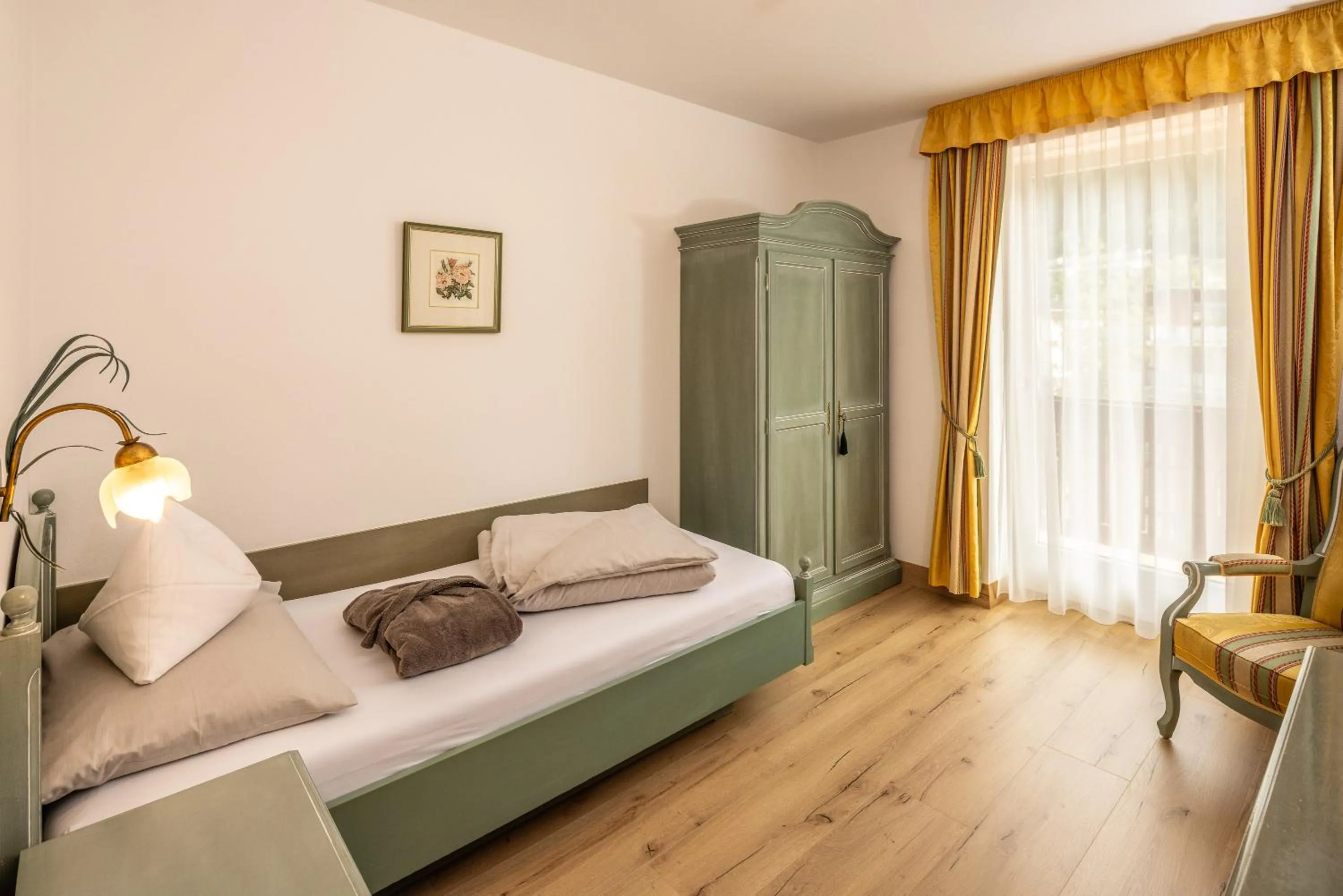 Photo of the whole room, Bed in Garni Zimmerhofer