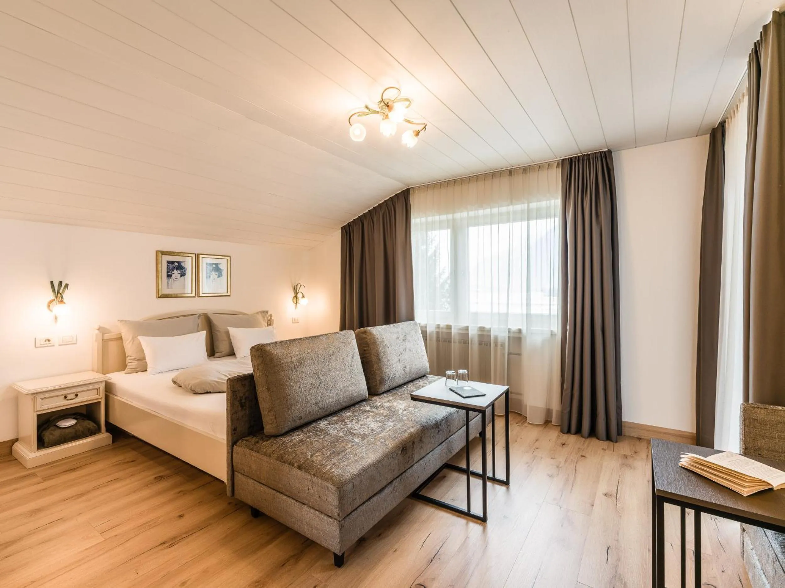 Photo of the whole room, Bed in Garni Zimmerhofer