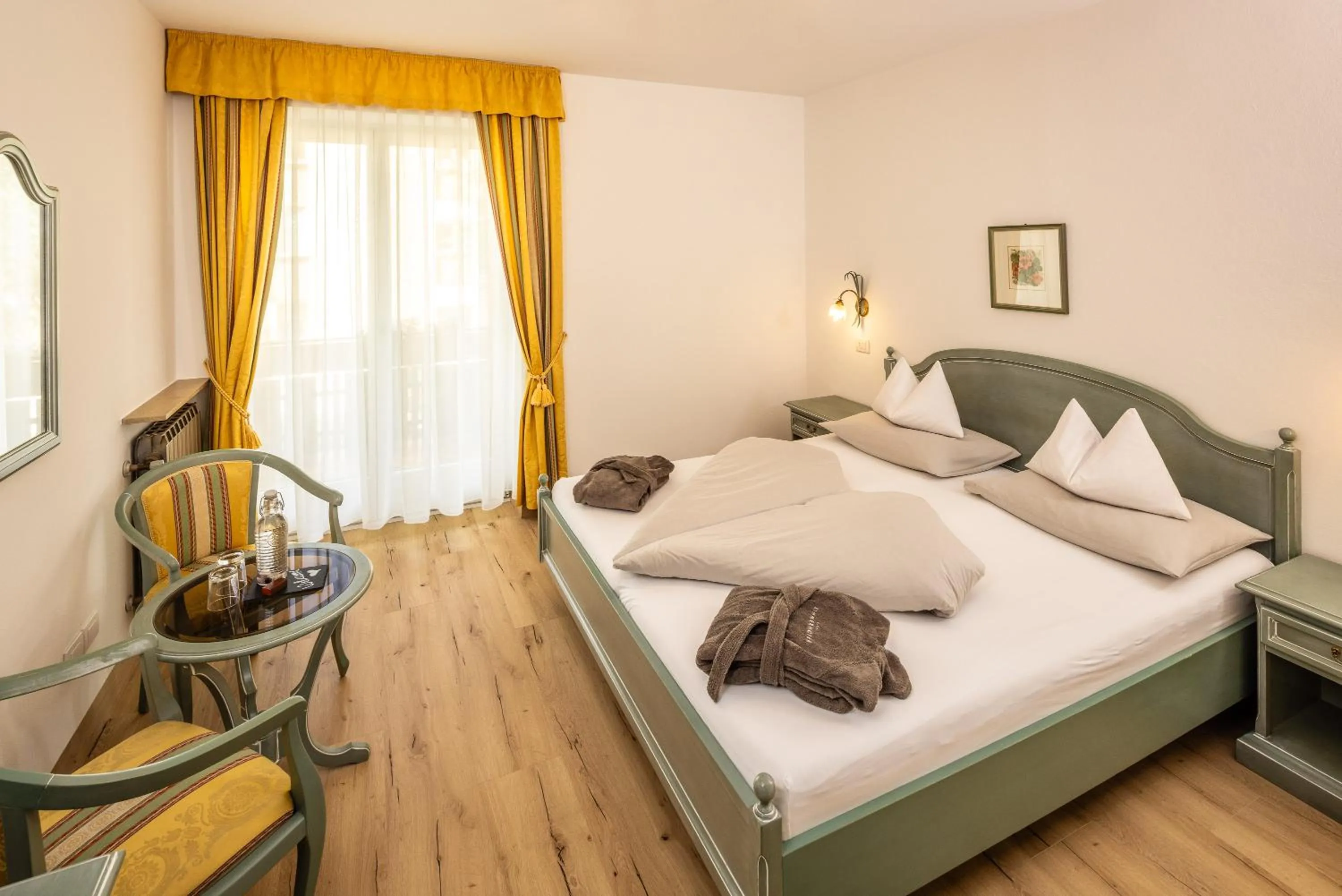 Photo of the whole room, Bed in Garni Zimmerhofer
