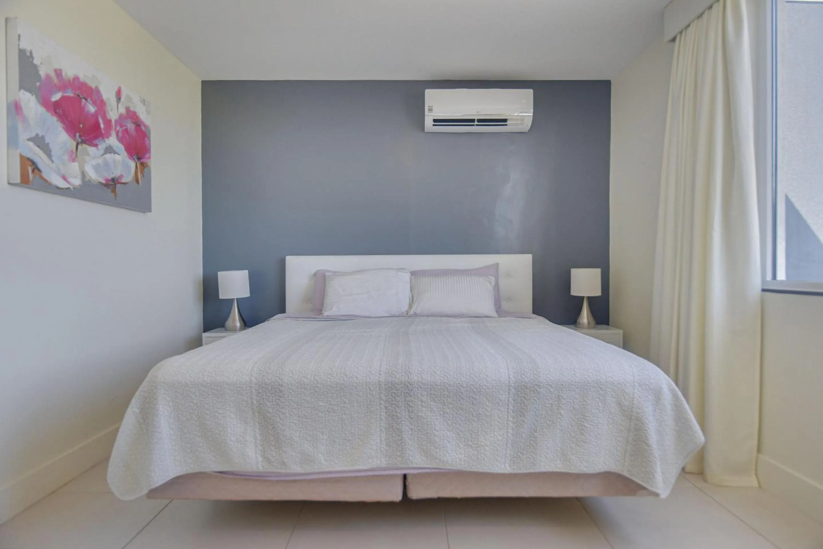 Bed in NEW ! Las Islas Condo # 8