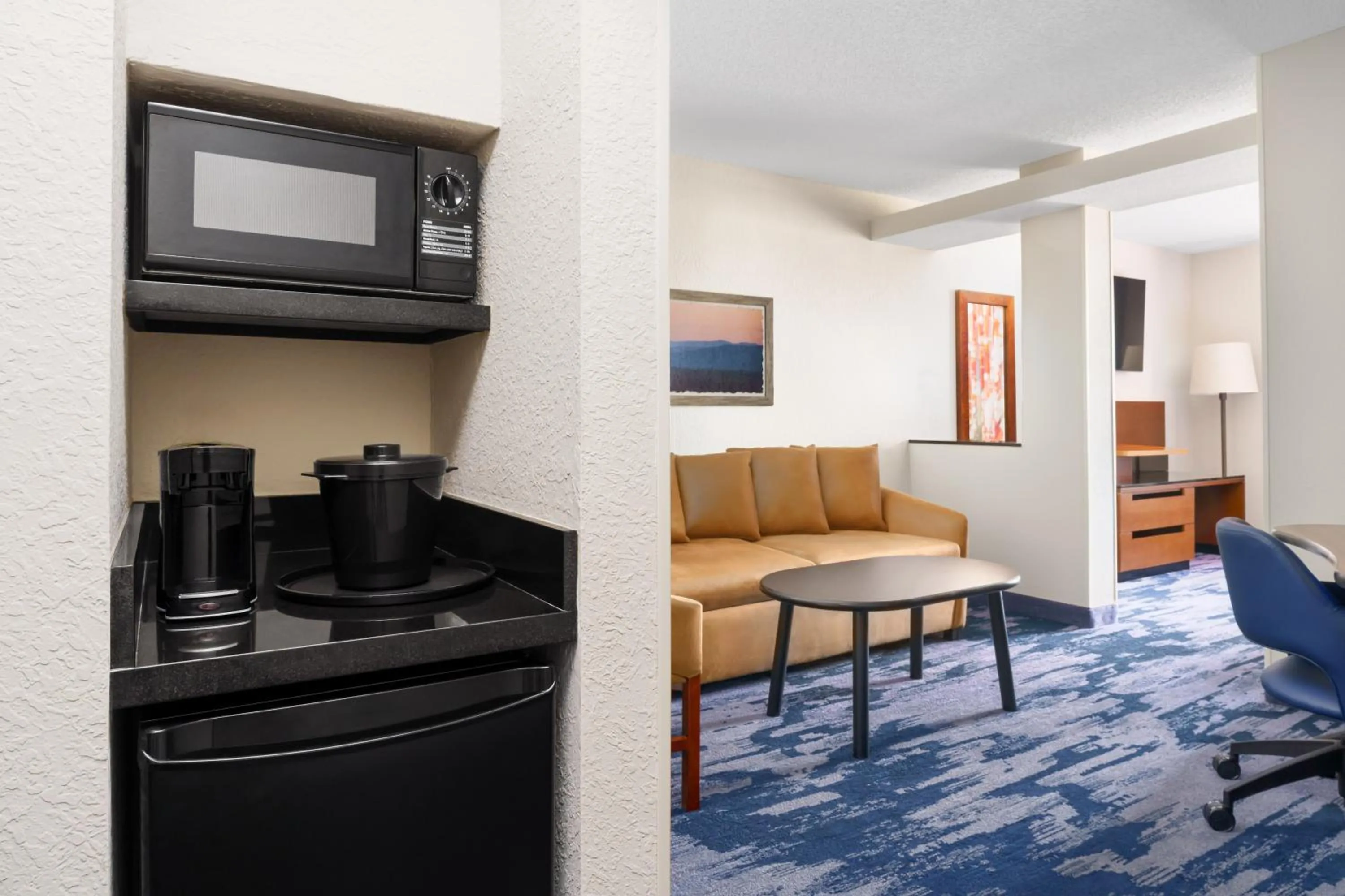 Living room in Fairfield Inn & Suites Boca Raton