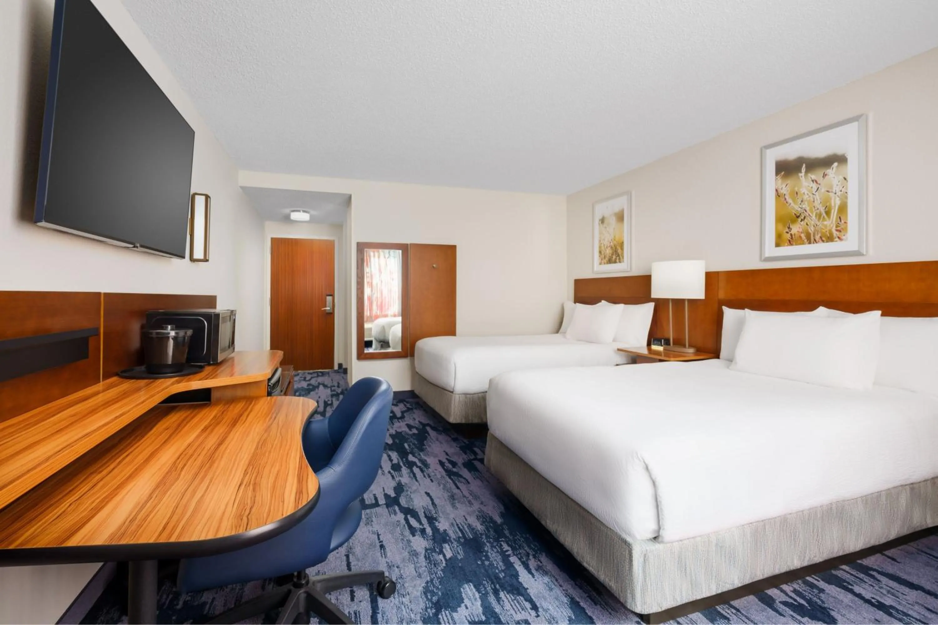 Photo of the whole room, Bed in Fairfield Inn & Suites Boca Raton