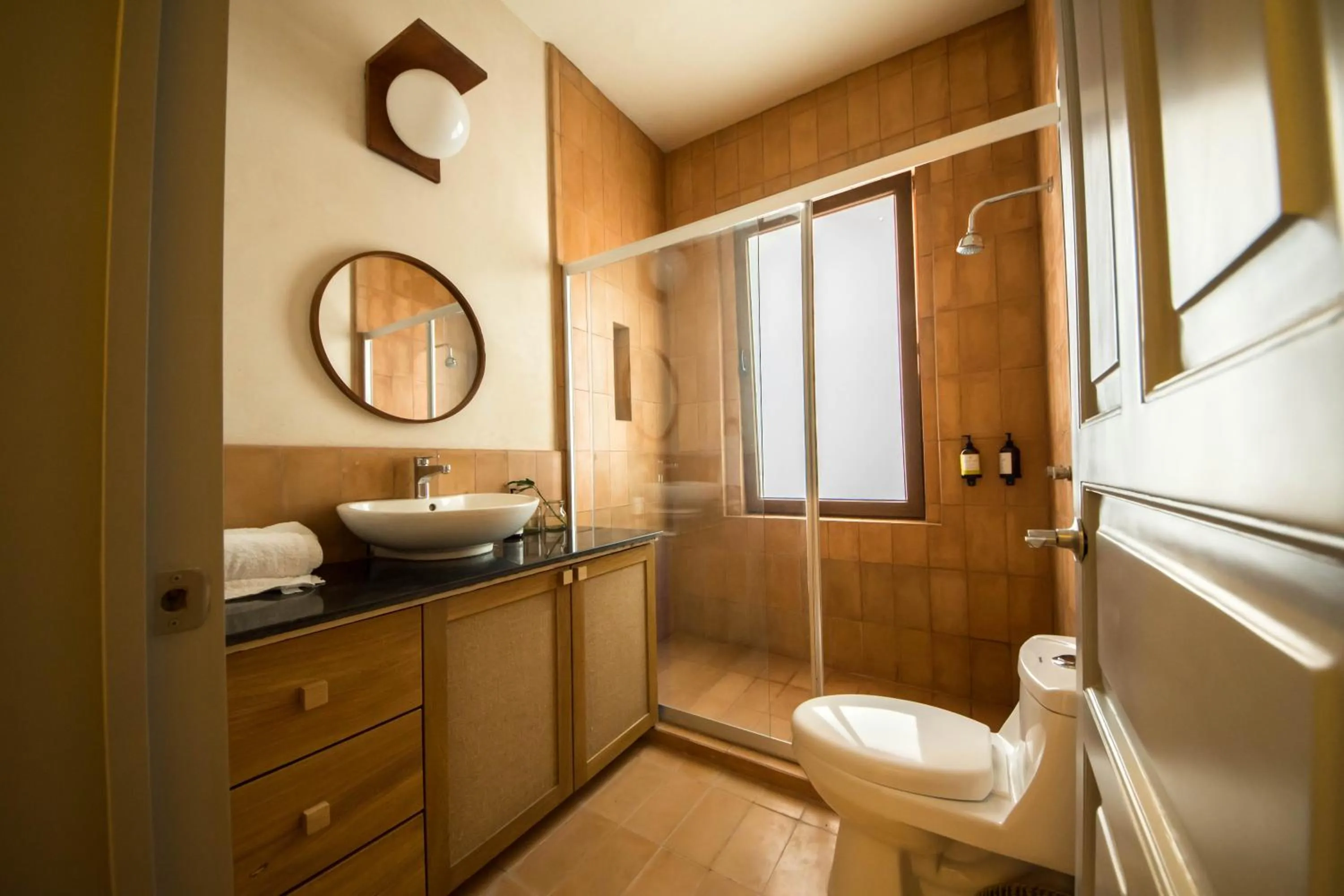 Bathroom in Casa Montore by Barrio Mexico