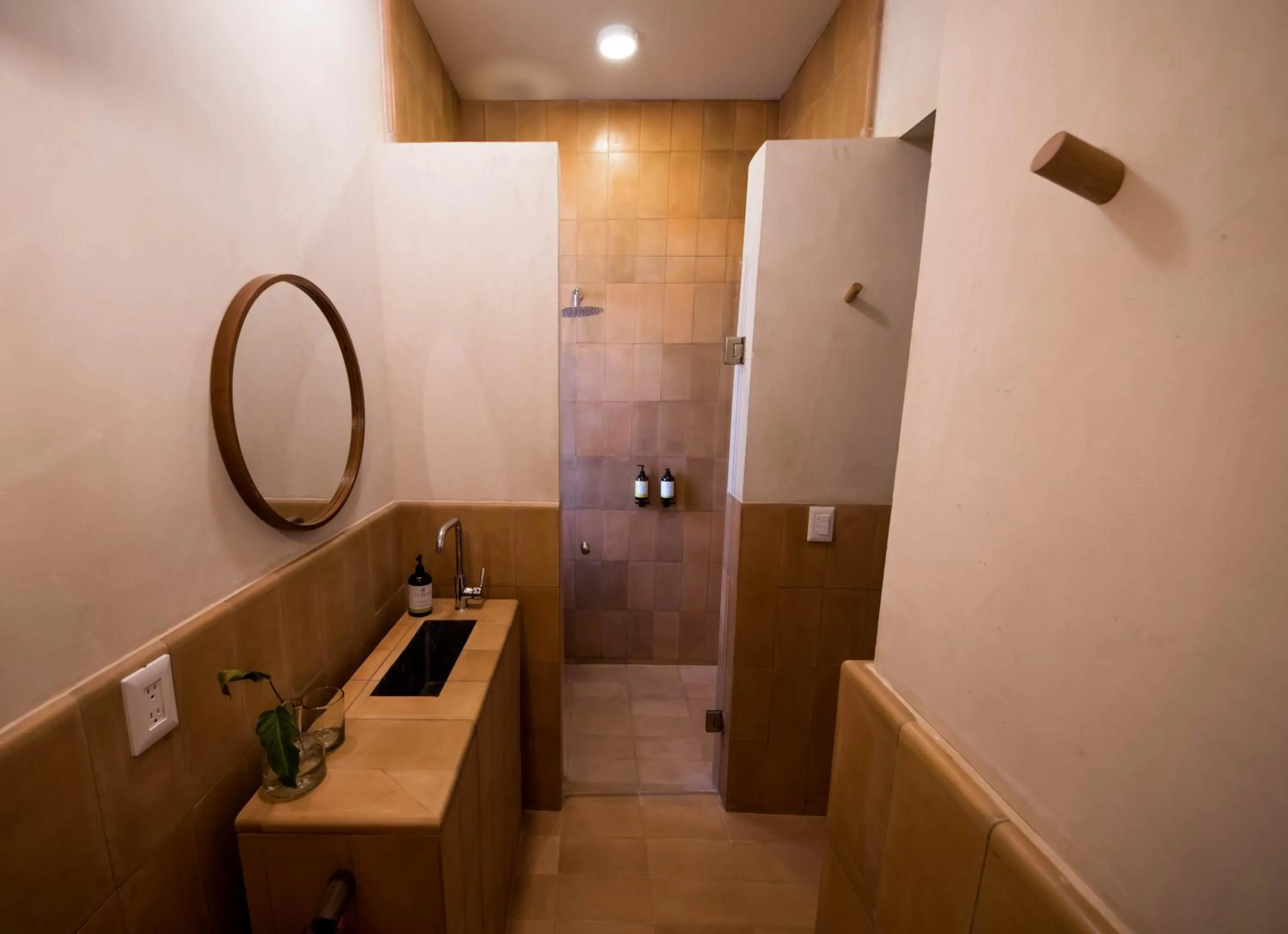 Bathroom in Casa Montore by Barrio Mexico
