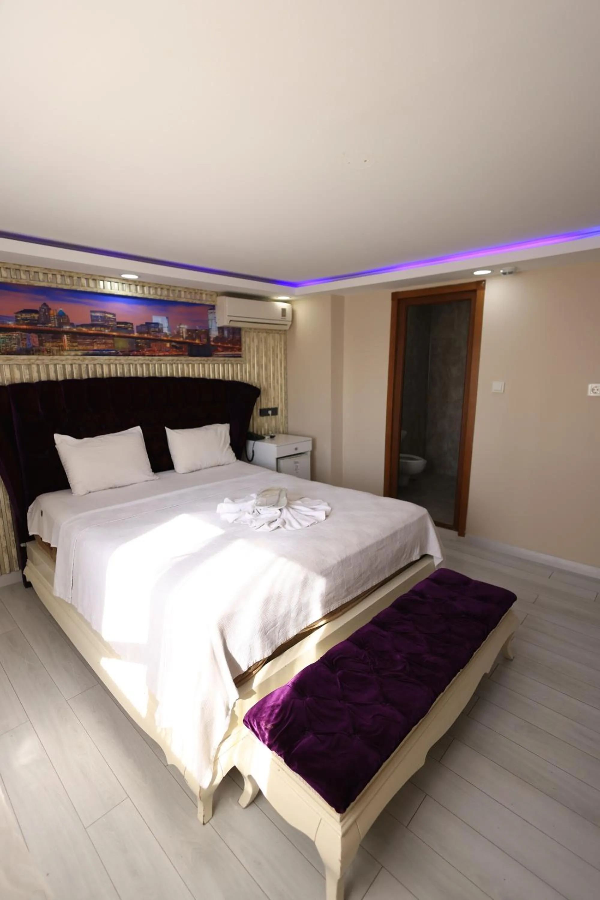 Photo of the whole room in HamzaBey Hotel