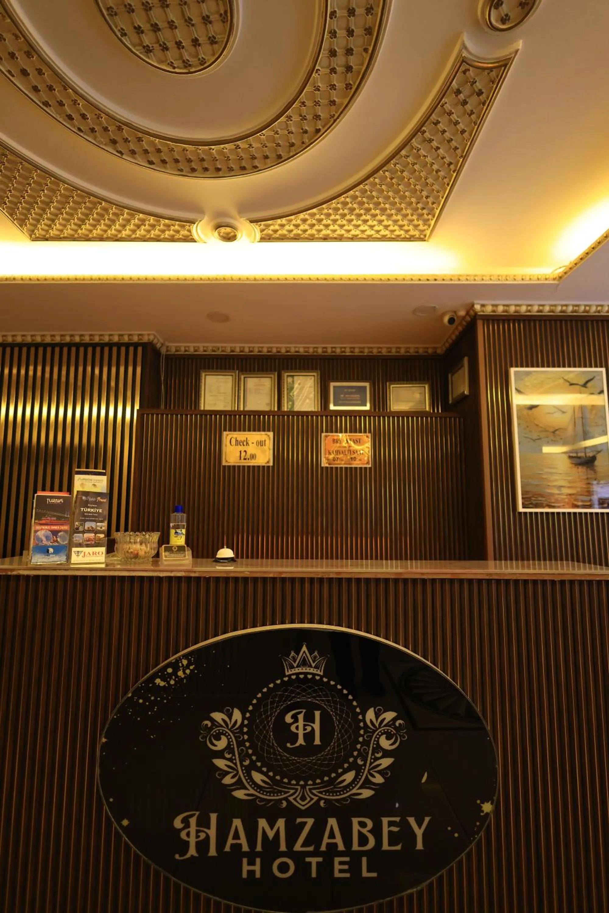 Lobby or reception in HamzaBey Hotel