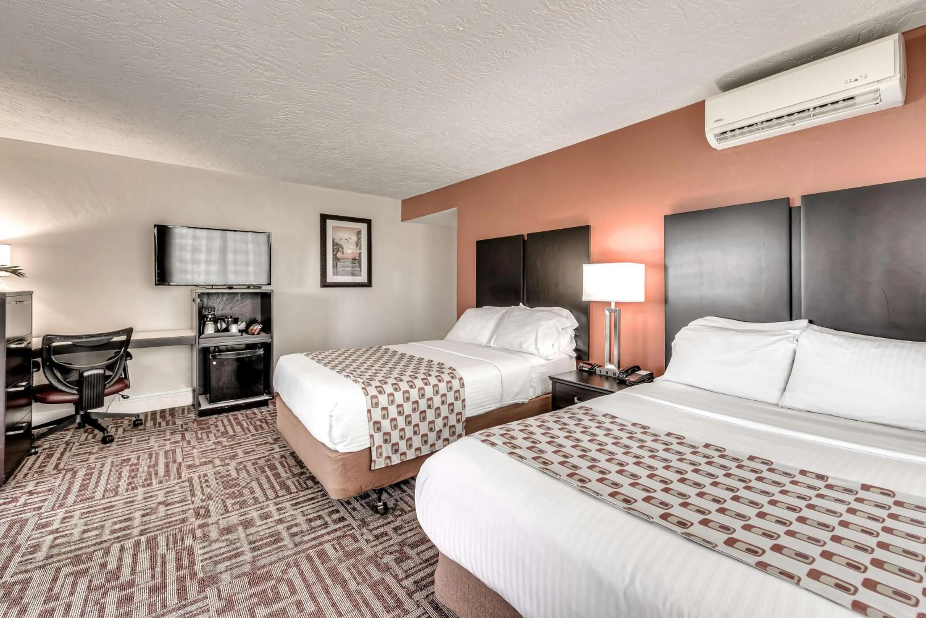 Bedroom, Bed in Inn of Naples, Tapestry Collection by Hilton