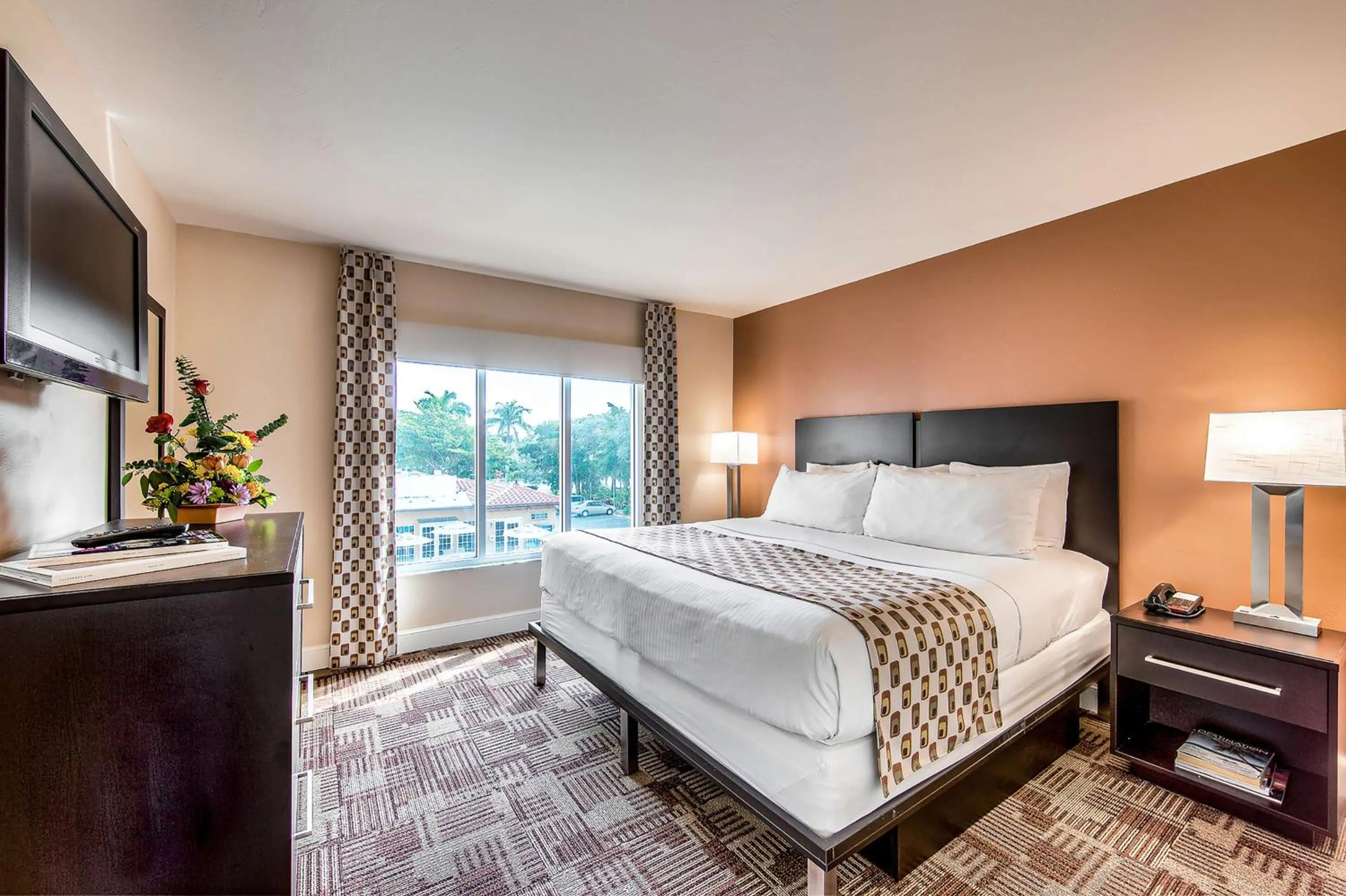 Bedroom, Bed in Inn of Naples, Tapestry Collection by Hilton