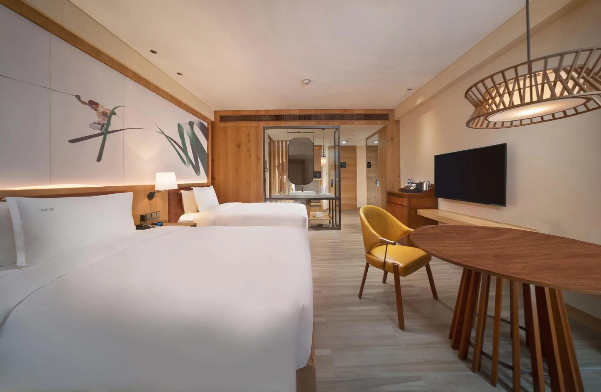 Photo of the whole room, Bed in Holiday Inn Jilin Beidahu by IHG