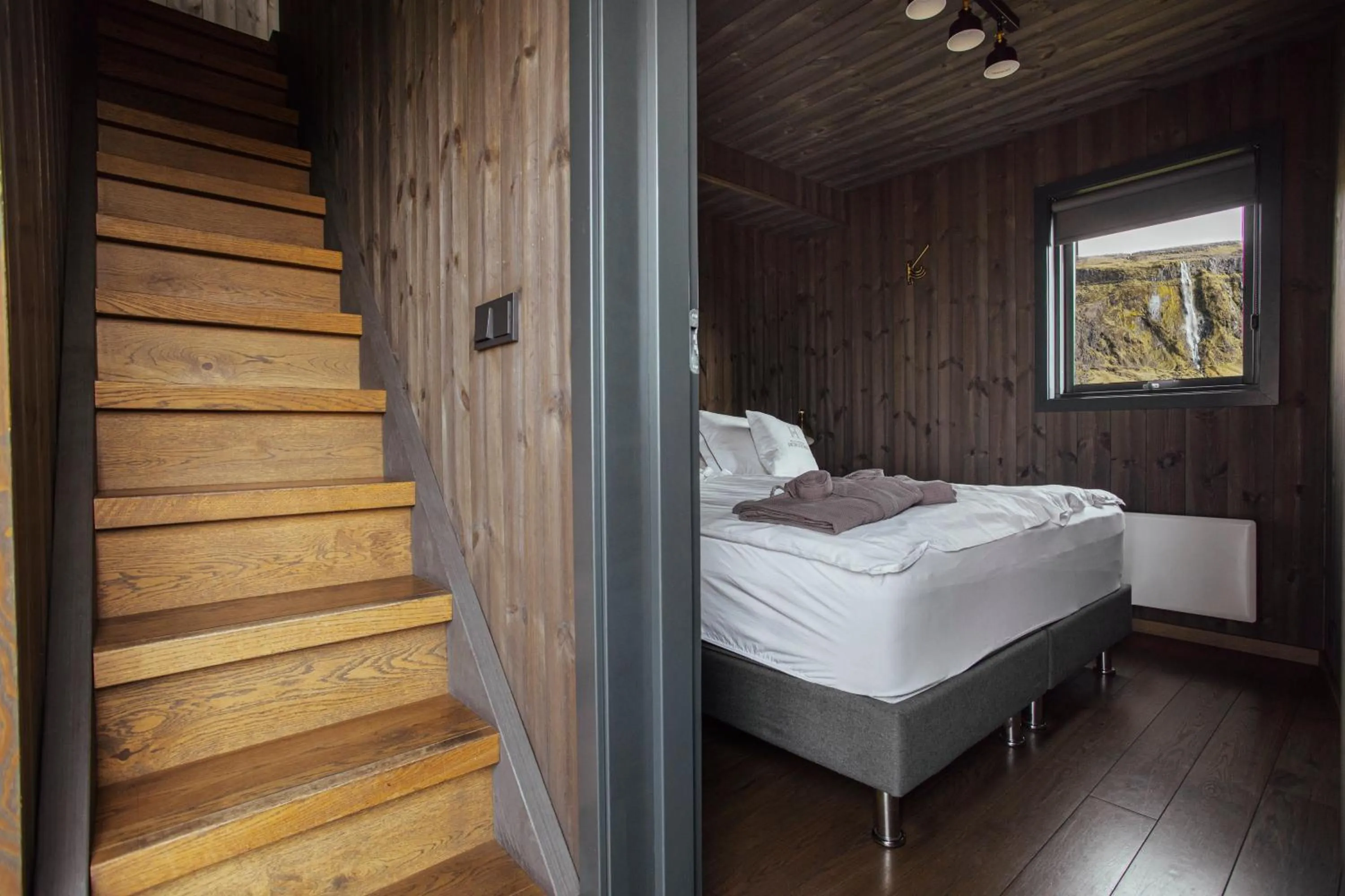 Bedroom, Bed in Seljalandsfoss Horizons