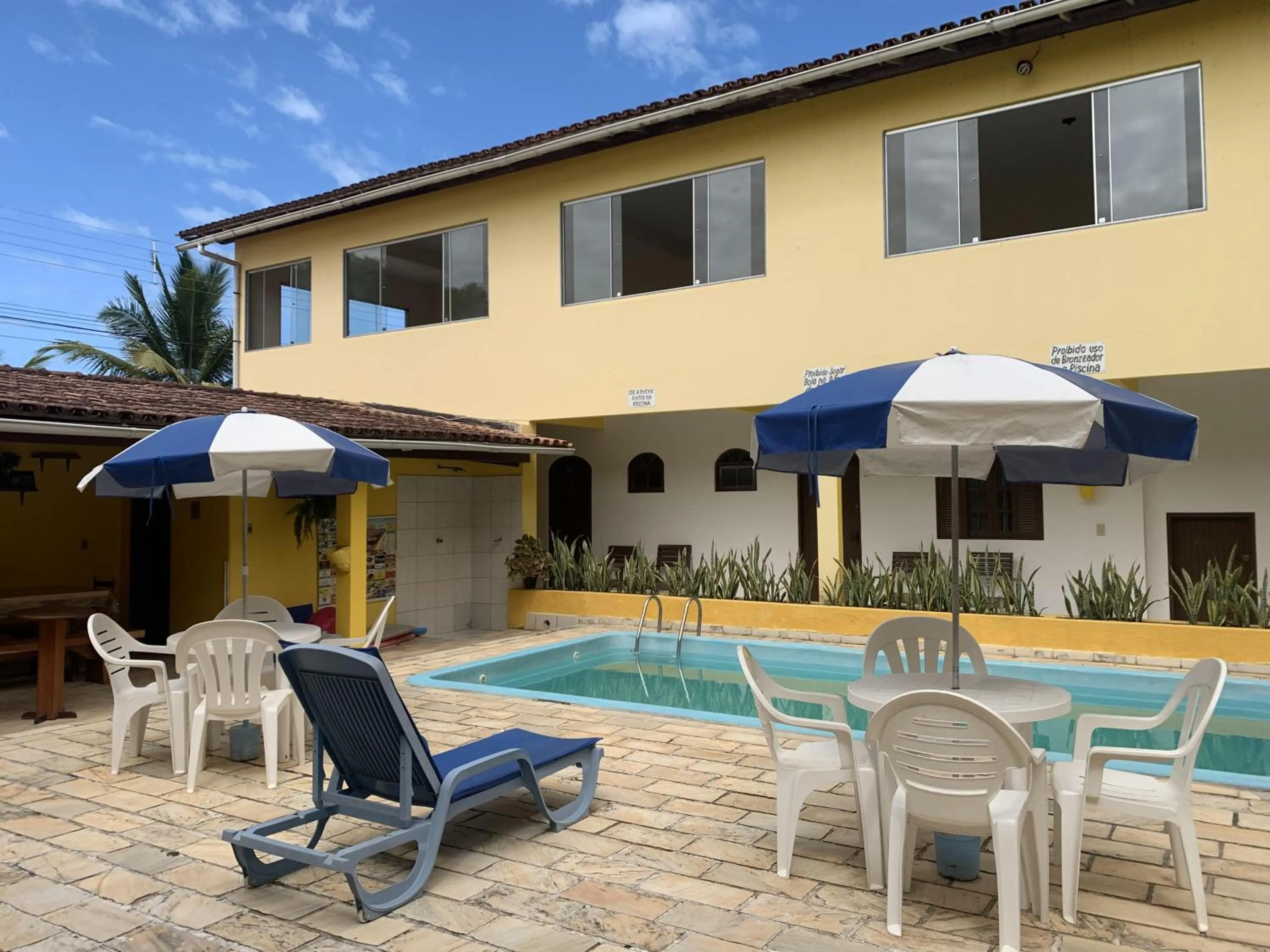 Swimming pool in Praia Sol Pousada