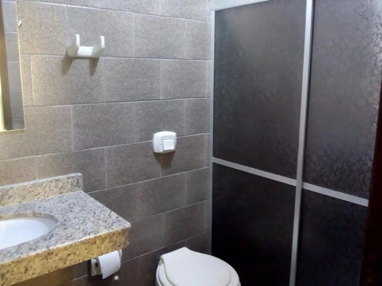 Toilet in Praia Sol Pousada