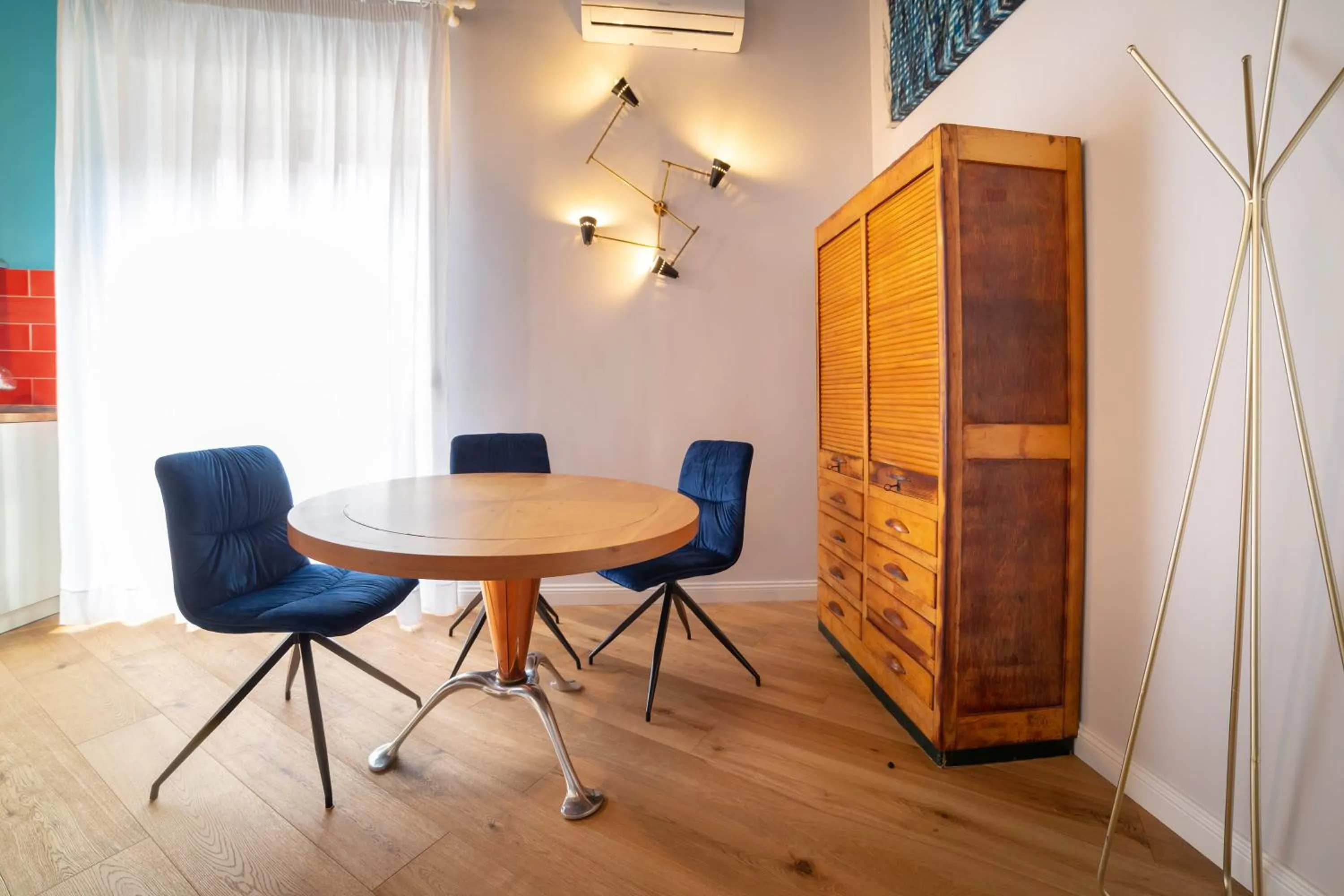Design Apartment Next Sorbillo on Tribunali St By HouseinNaples