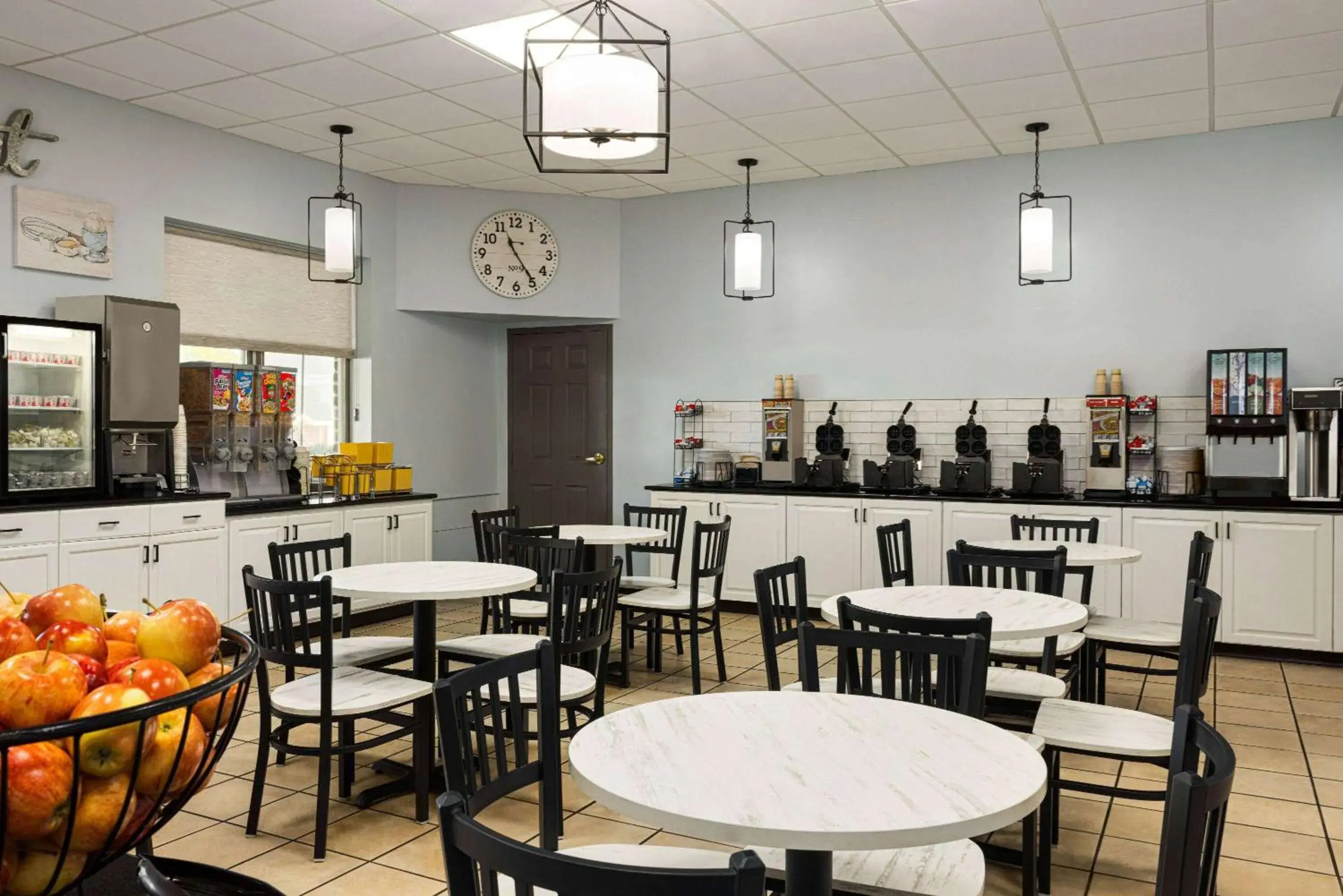 Breakfast in Days Inn by Wyndham Hershey Breakfast in Days Inn by Wyndham Hershey