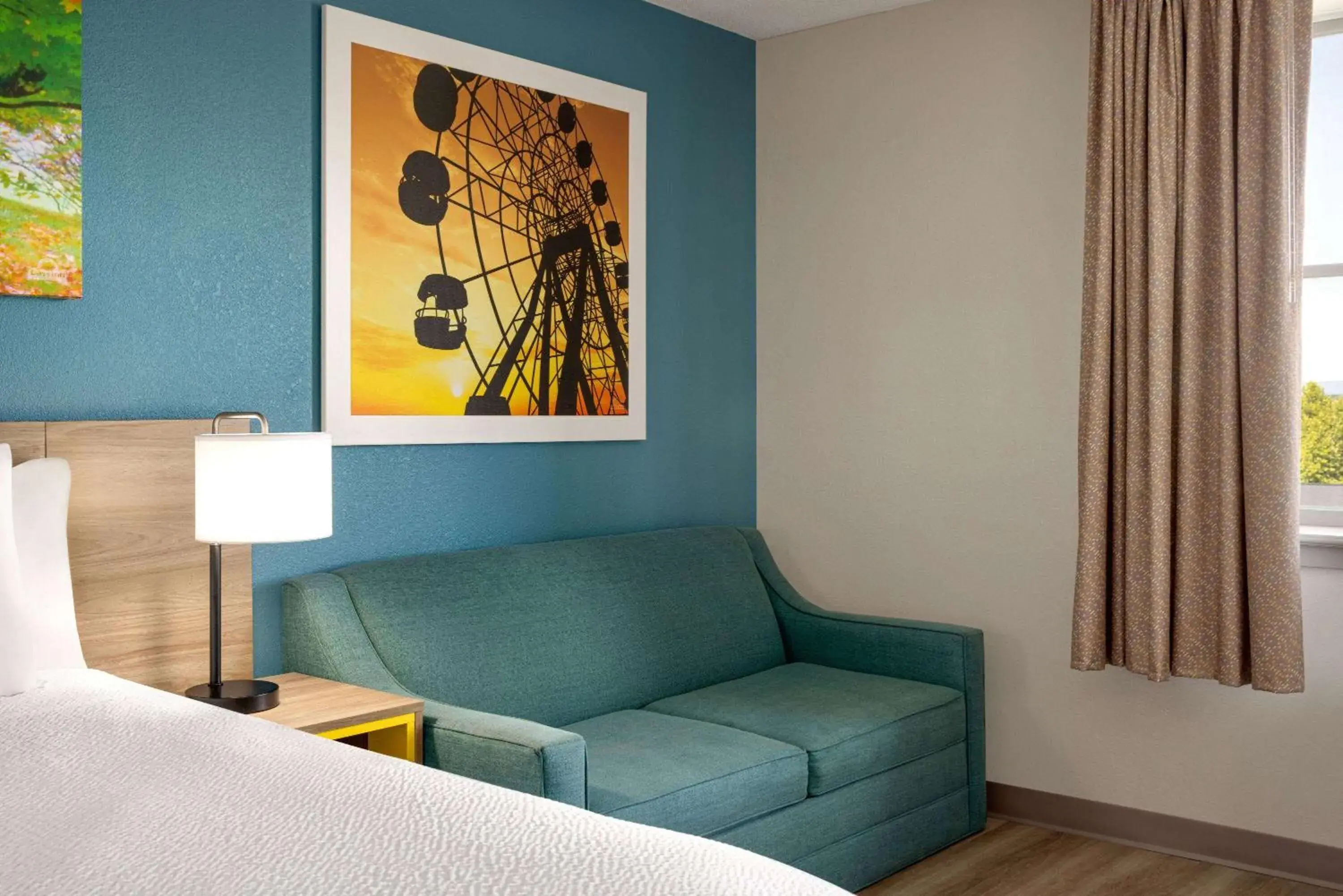 Photo of the whole room, Bed in Days Inn by Wyndham Hershey Photo of the whole room, Bed in Days Inn by Wyndham Hershey