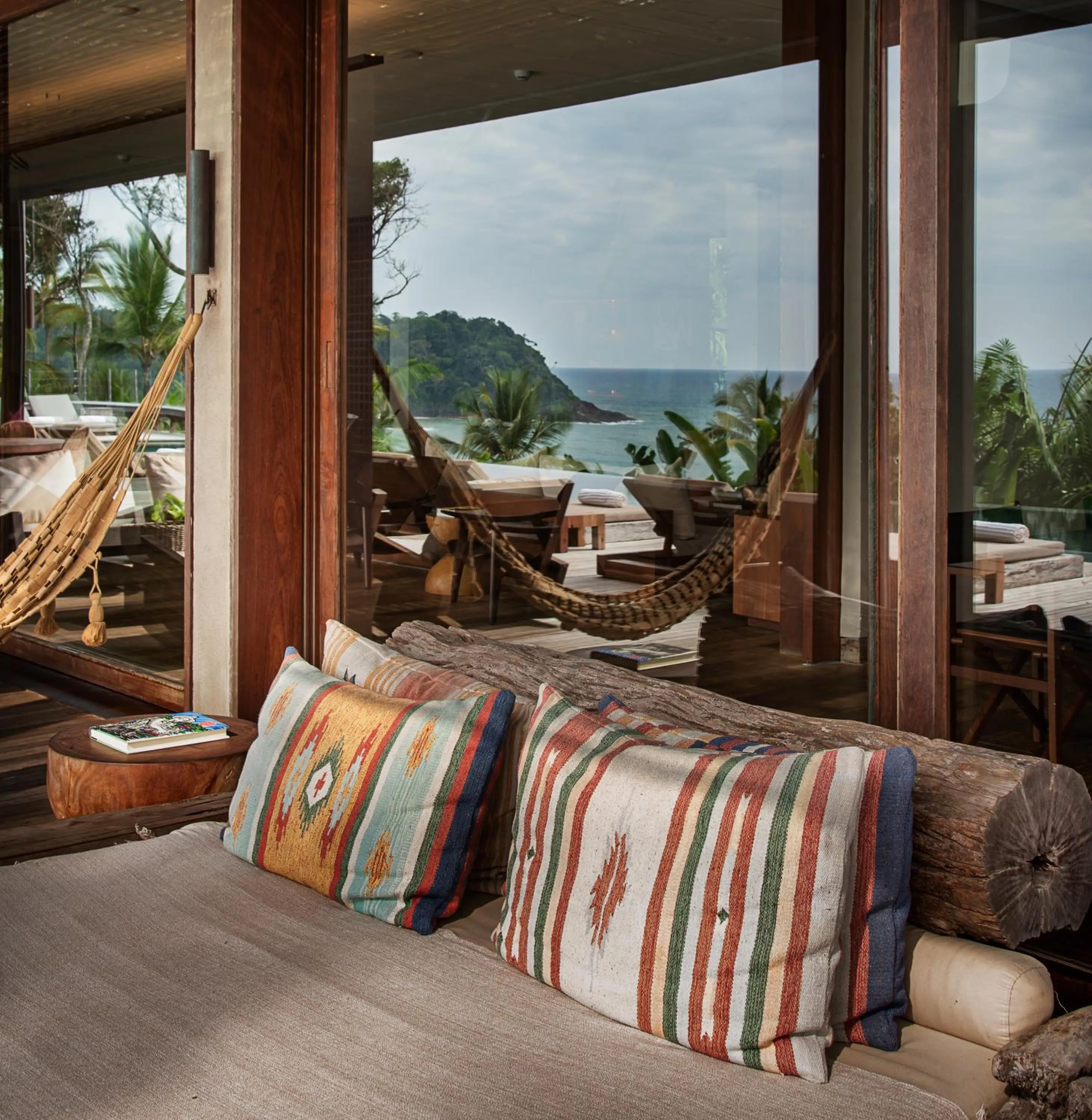 Barracuda Hotel & Villas