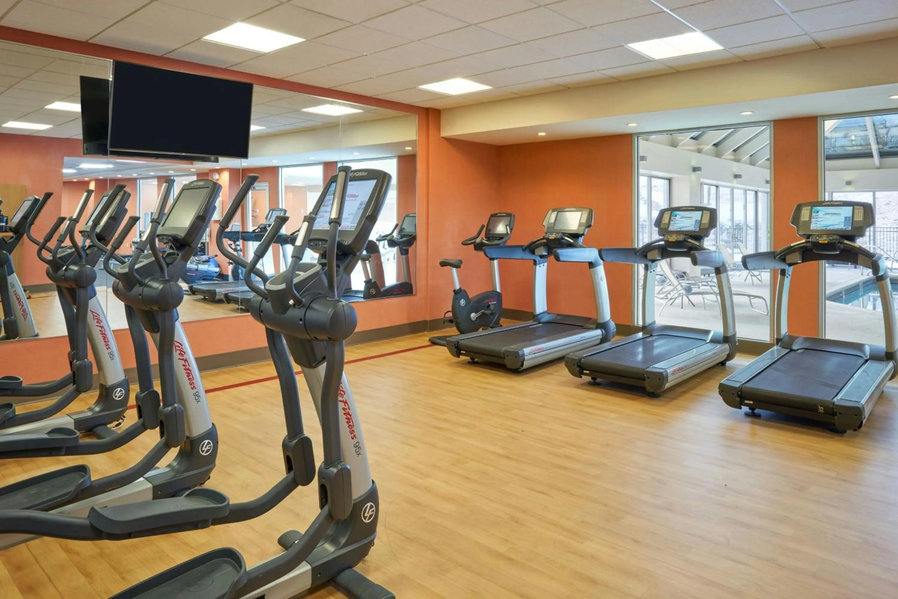 Fitness centre/facilities in Sheraton Detroit Novi