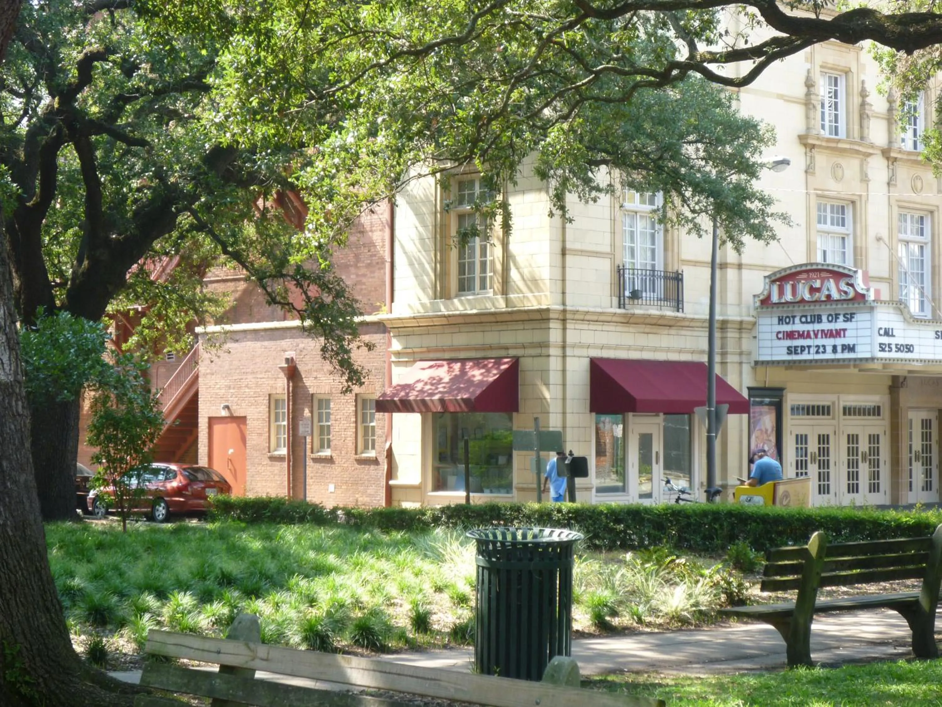 Area and facilities in Planters Inn on Reynolds Square