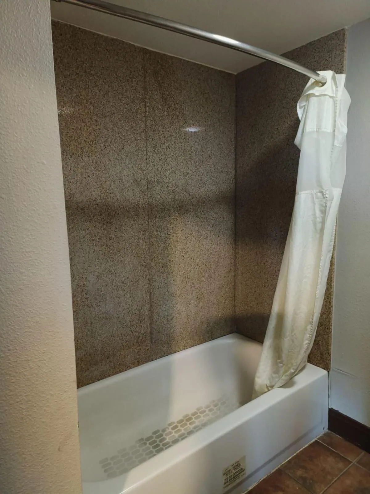 Bathroom in American Inn & Suites By Capital O Victoria US-59