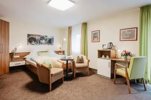 Bed in Hotel Garni Vier Jahreszeiten