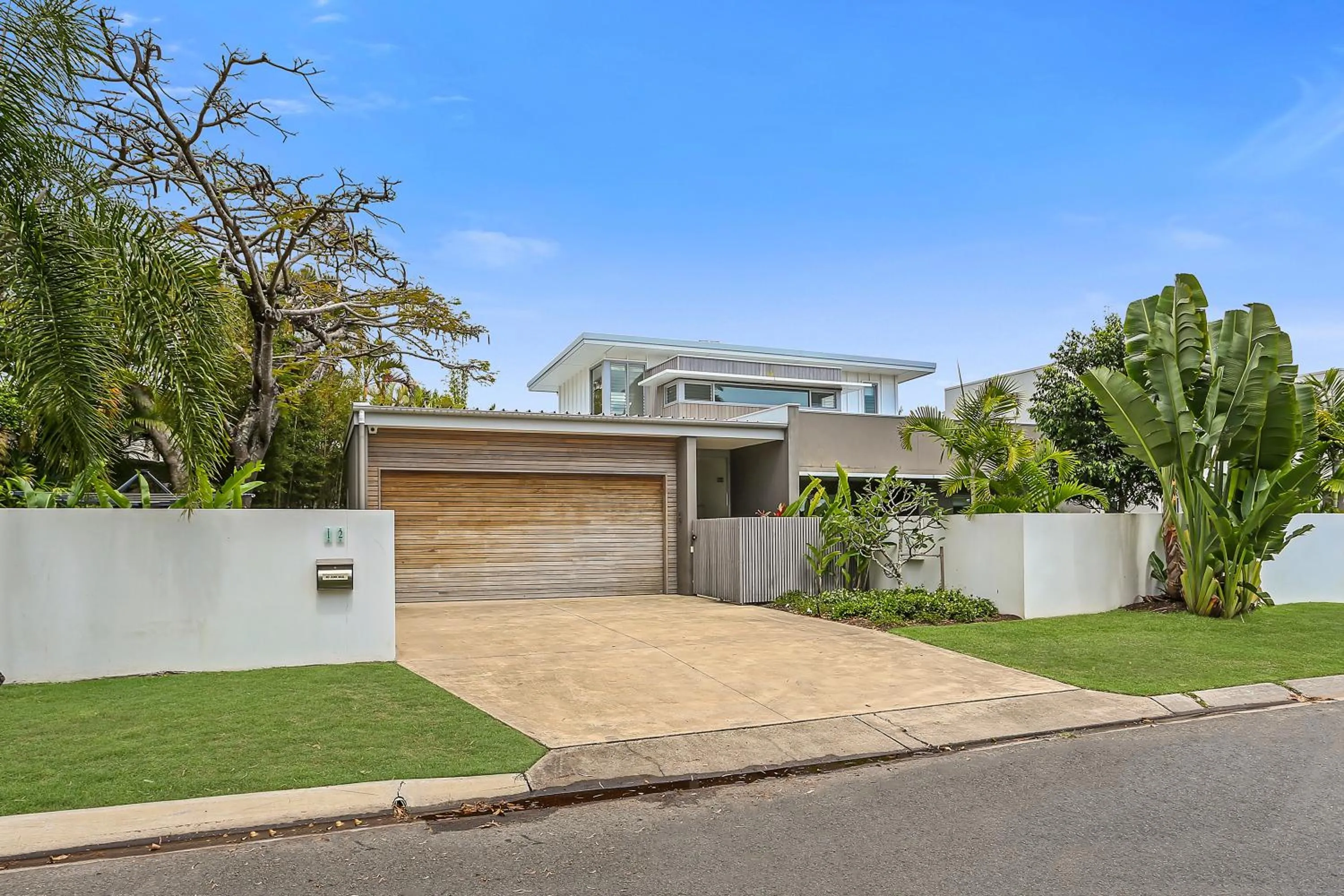 Property building in Go with the flow, Noosa Sound