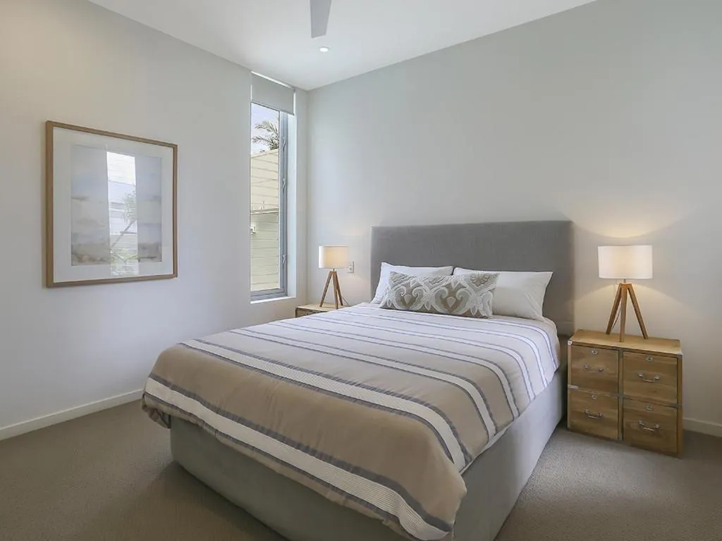Bed in Go with the flow, Noosa Sound