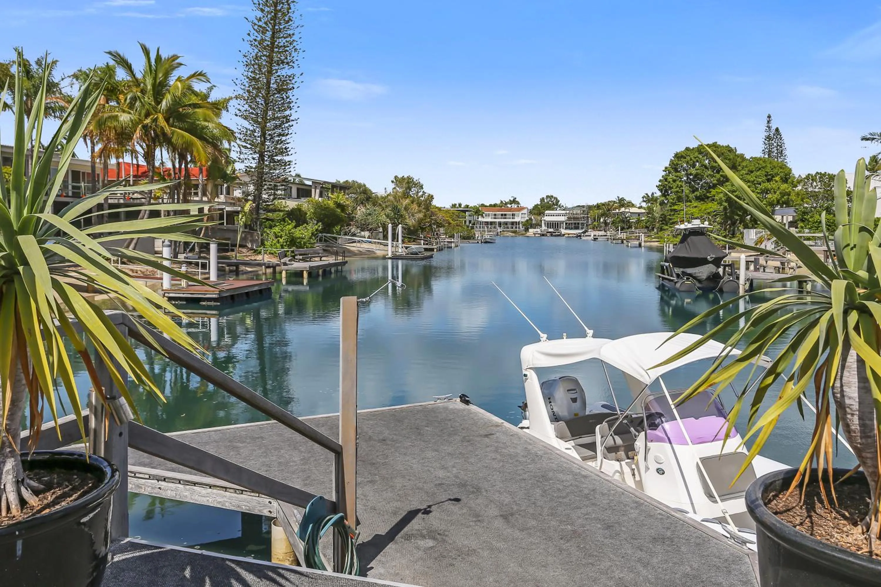 Go with the flow, Noosa Sound