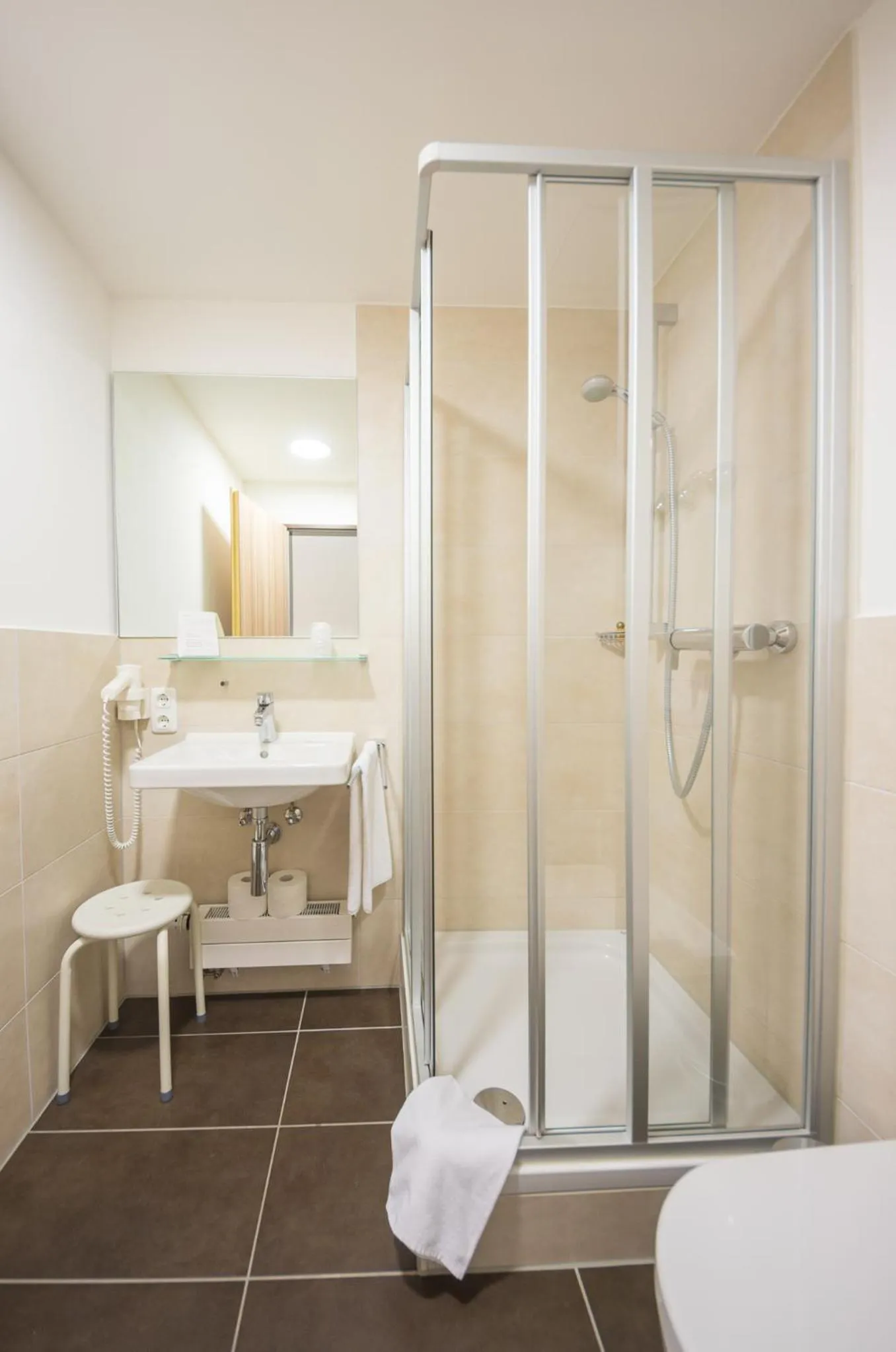 Bathroom, Bed in Ammerseehäuser