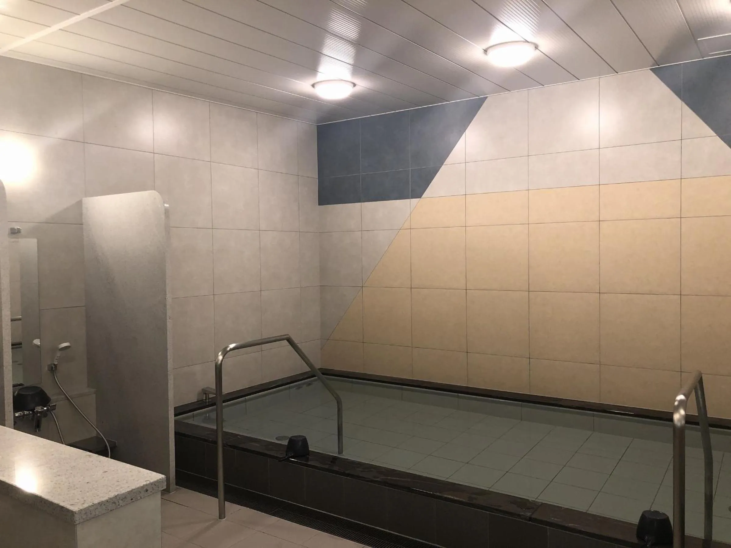 Public Bath in Capsule Hotel J Garden Shin-Osaka