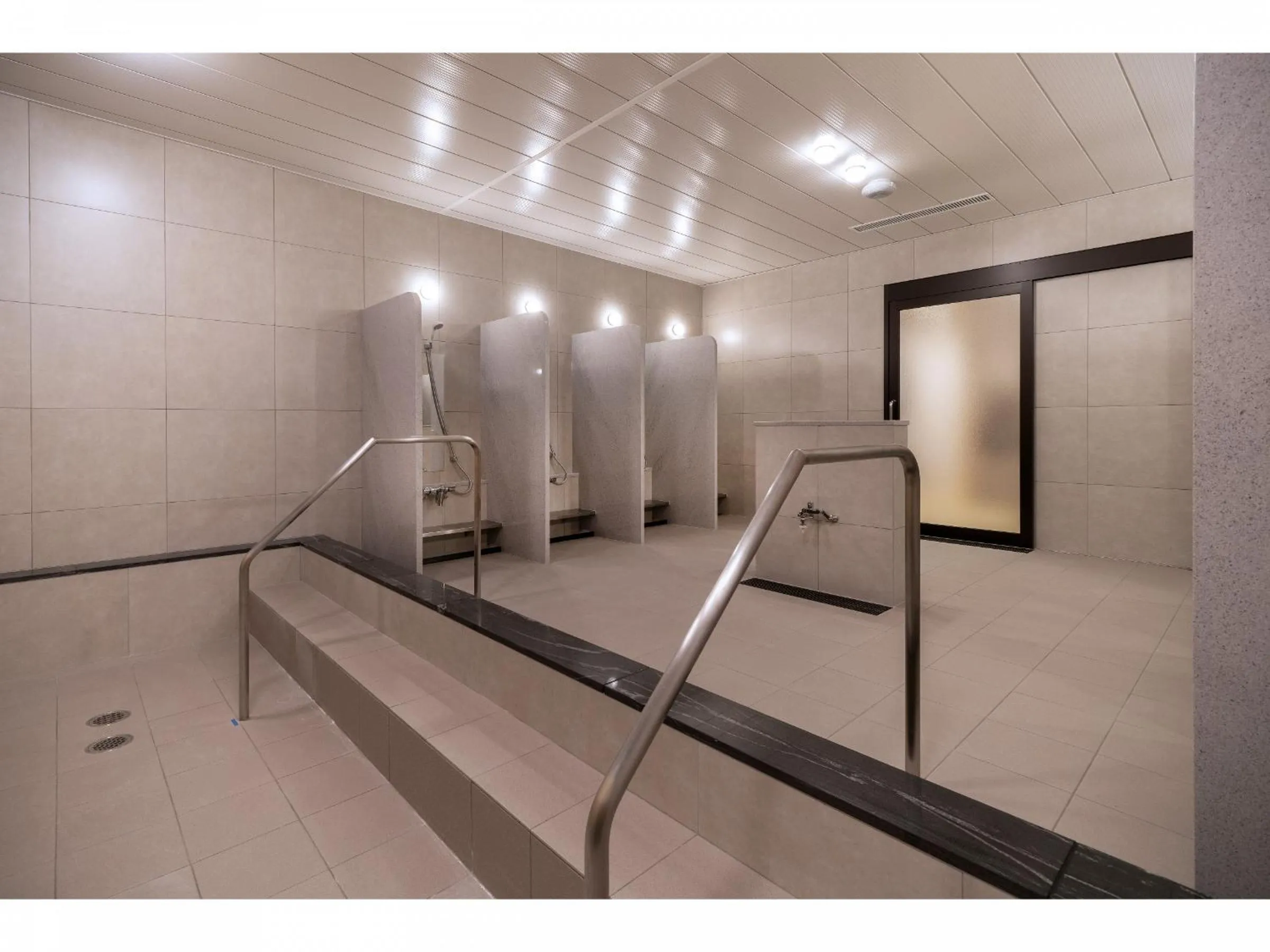 Public Bath in Capsule Hotel J Garden Shin-Osaka