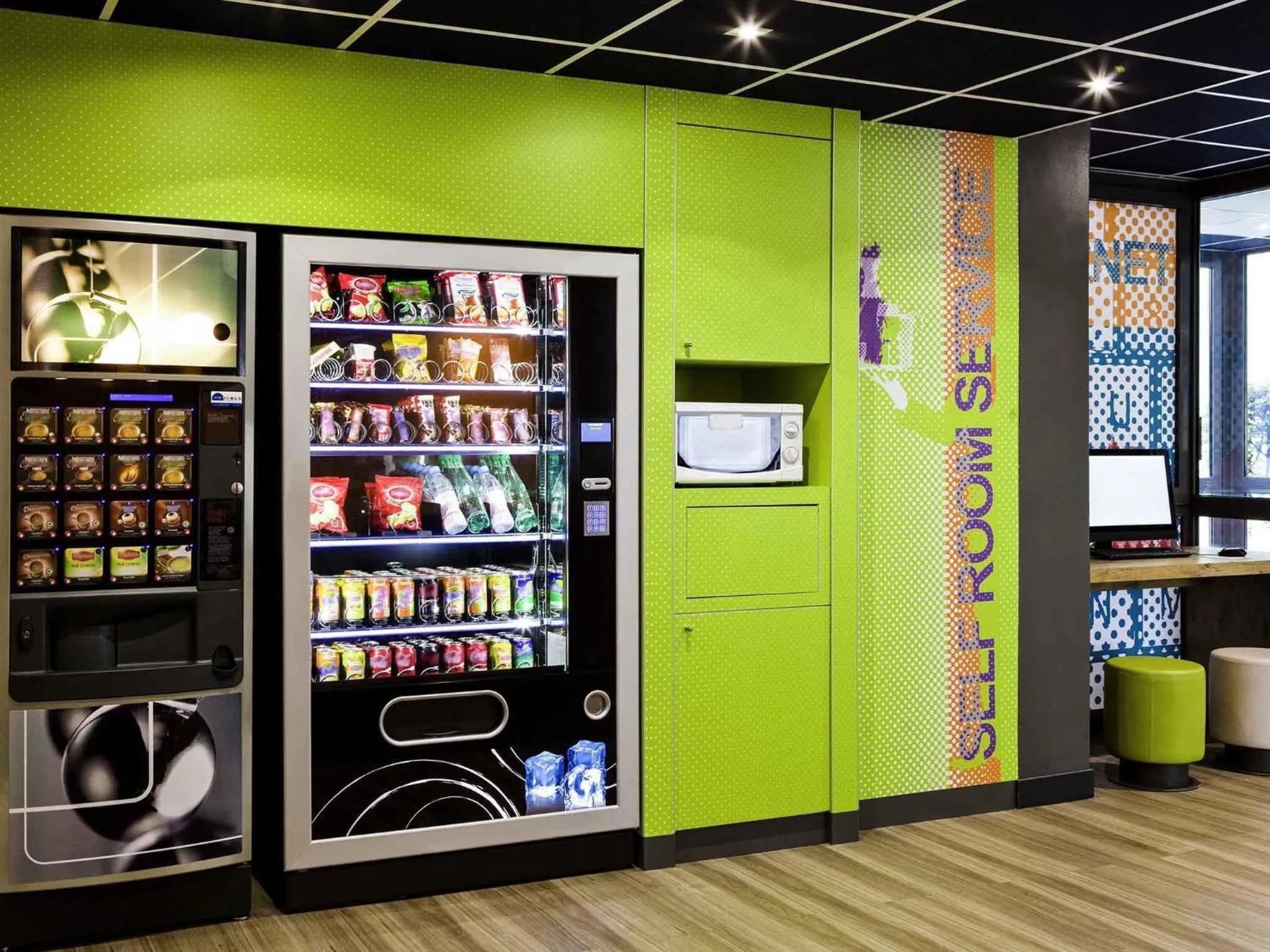 Property building in ibis budget Grigny Centre