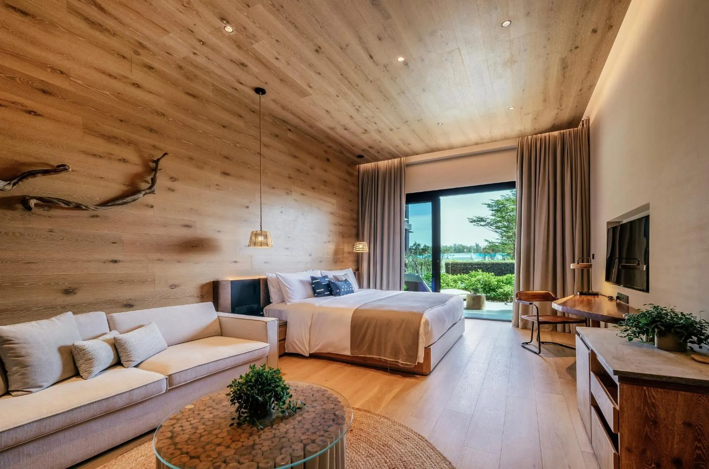 Photo of the whole room in Sunshine Yi Hotel Haitang Bay, Sanya, previously a 1 Hotel