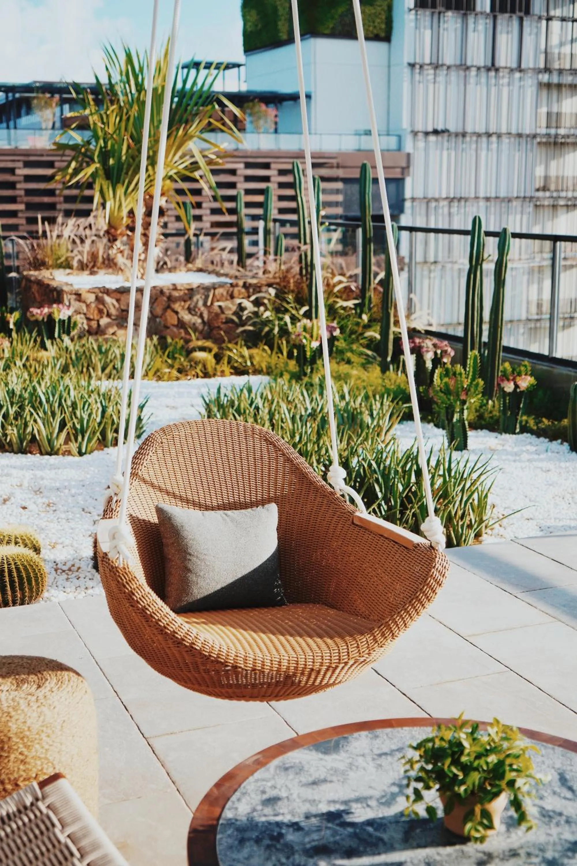 Lounge or bar in Sunshine Yi Hotel Haitang Bay, Sanya, previously a 1 Hotel
