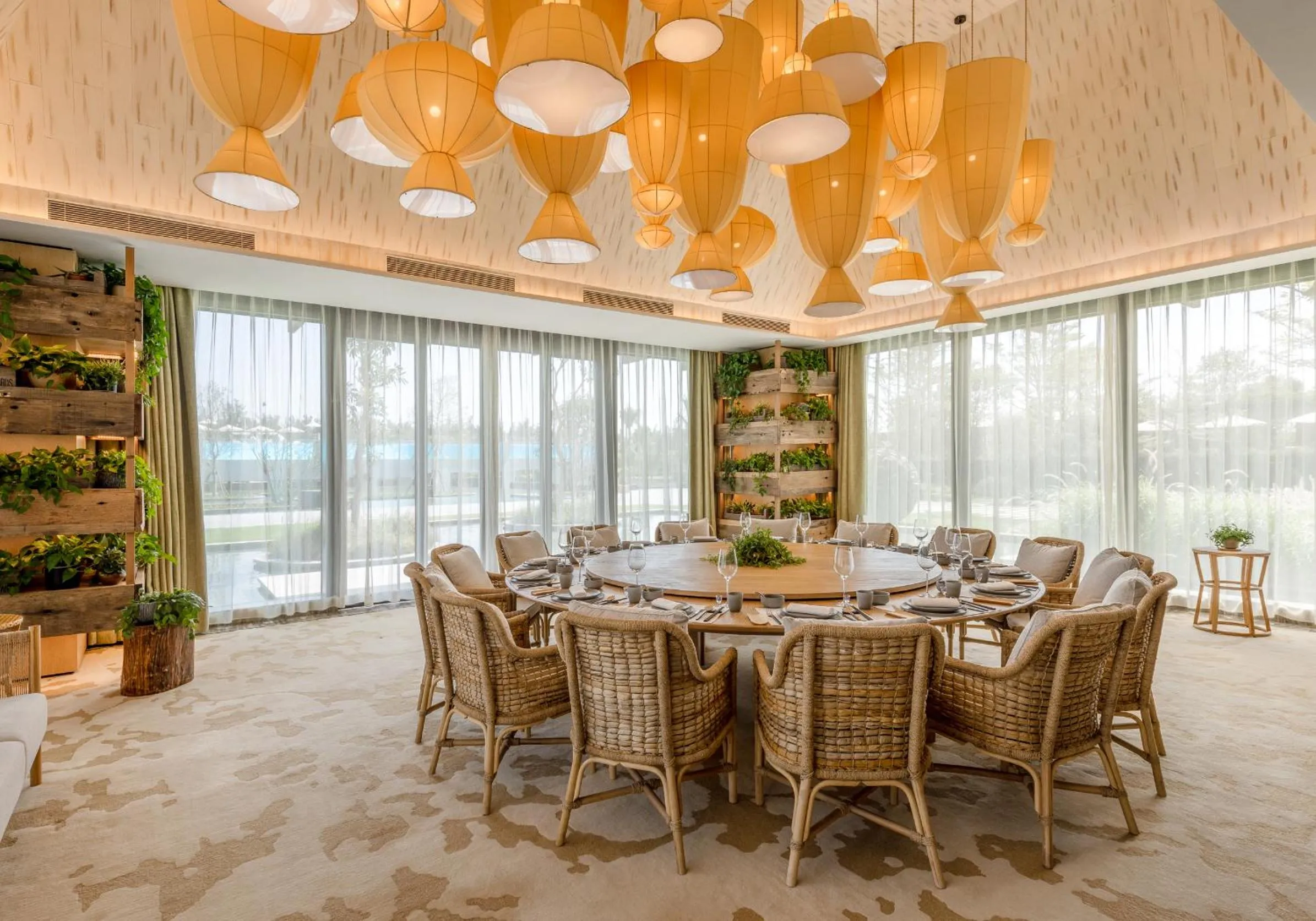 Dining area in Sunshine Yi Hotel Haitang Bay, Sanya, previously a 1 Hotel