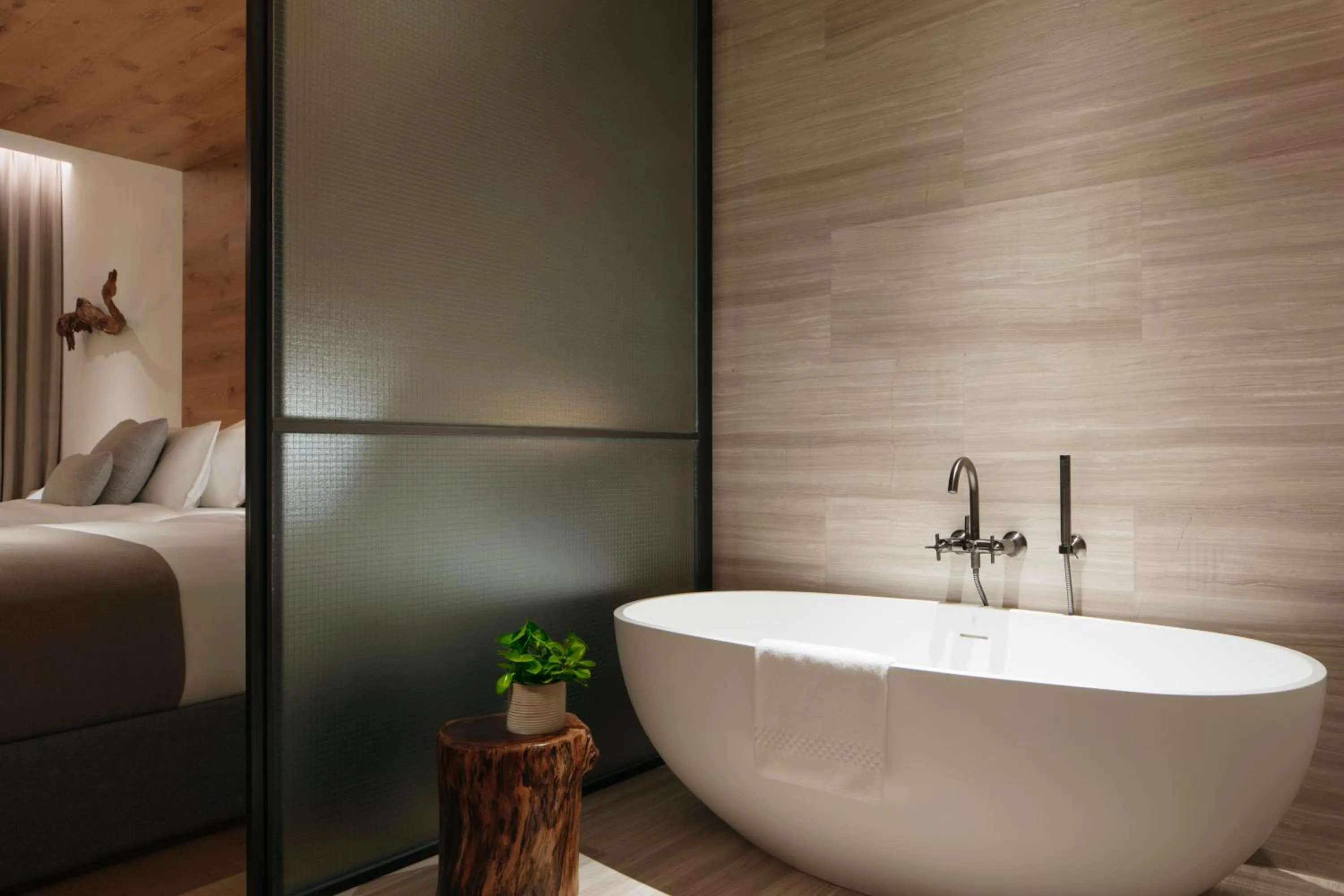 Bath in Sunshine Yi Hotel Haitang Bay, Sanya, previously a 1 Hotel