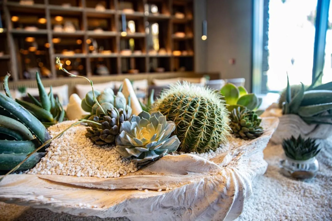 Food and drinks in Sunshine Yi Hotel Haitang Bay, Sanya, previously a 1 Hotel