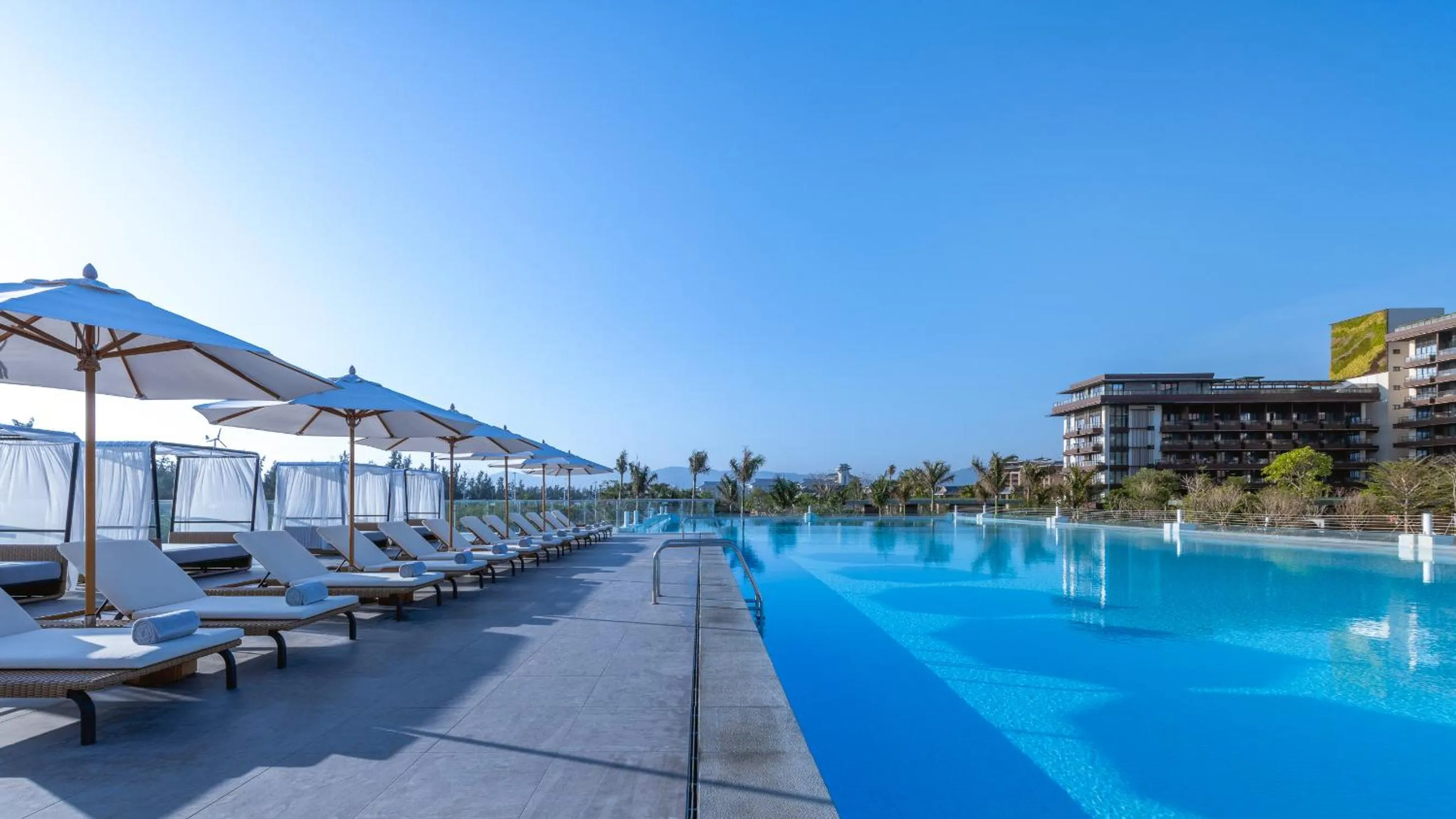 Swimming pool in Sunshine Yi Hotel Haitang Bay, Sanya, previously a 1 Hotel