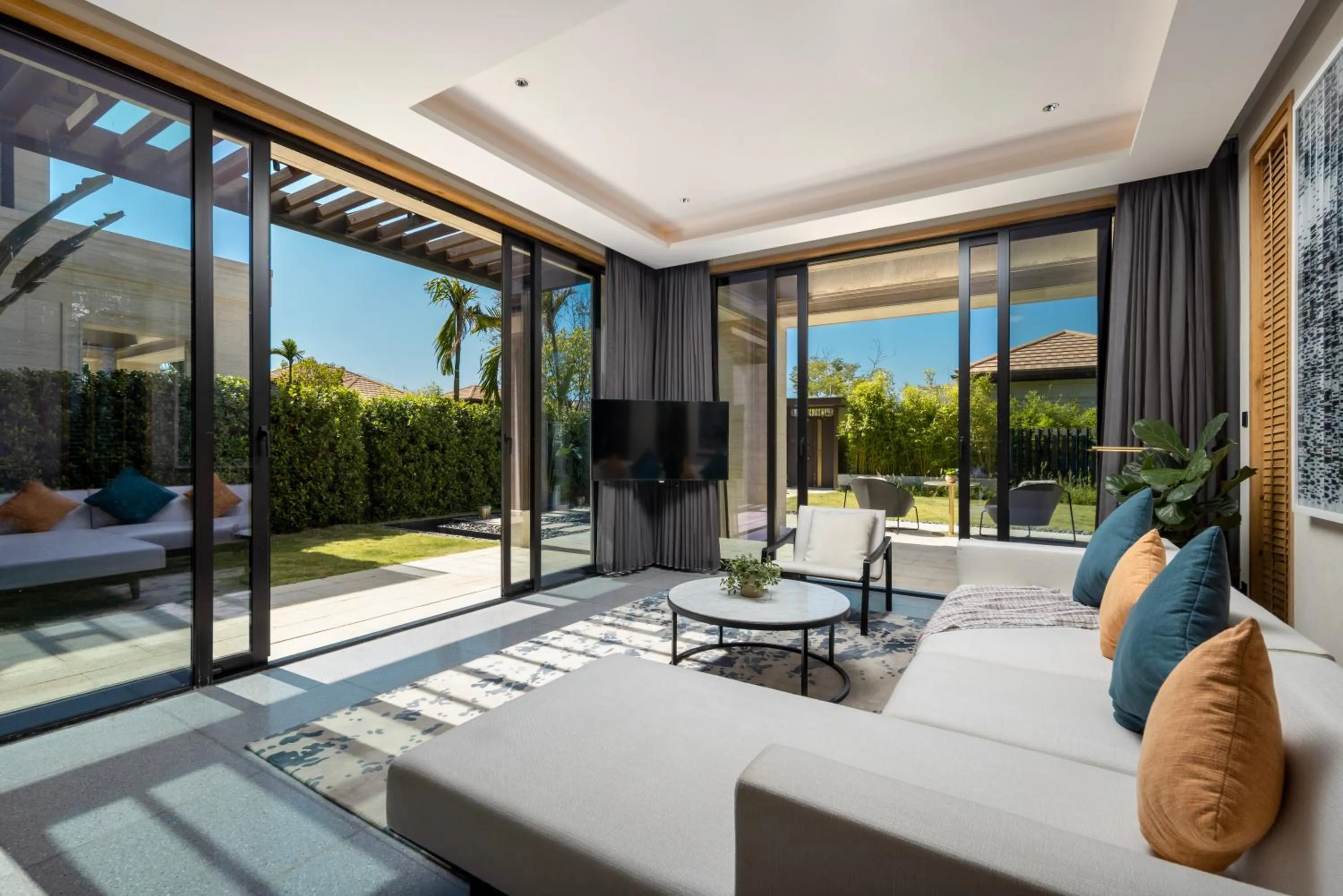 Living room in Sunshine Yi Hotel Haitang Bay, Sanya, previously a 1 Hotel