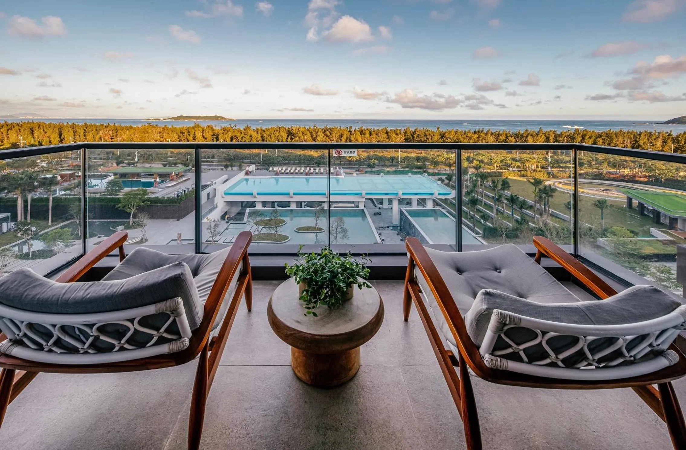 Balcony/Terrace in Sunshine Yi Hotel Haitang Bay, Sanya, previously a 1 Hotel