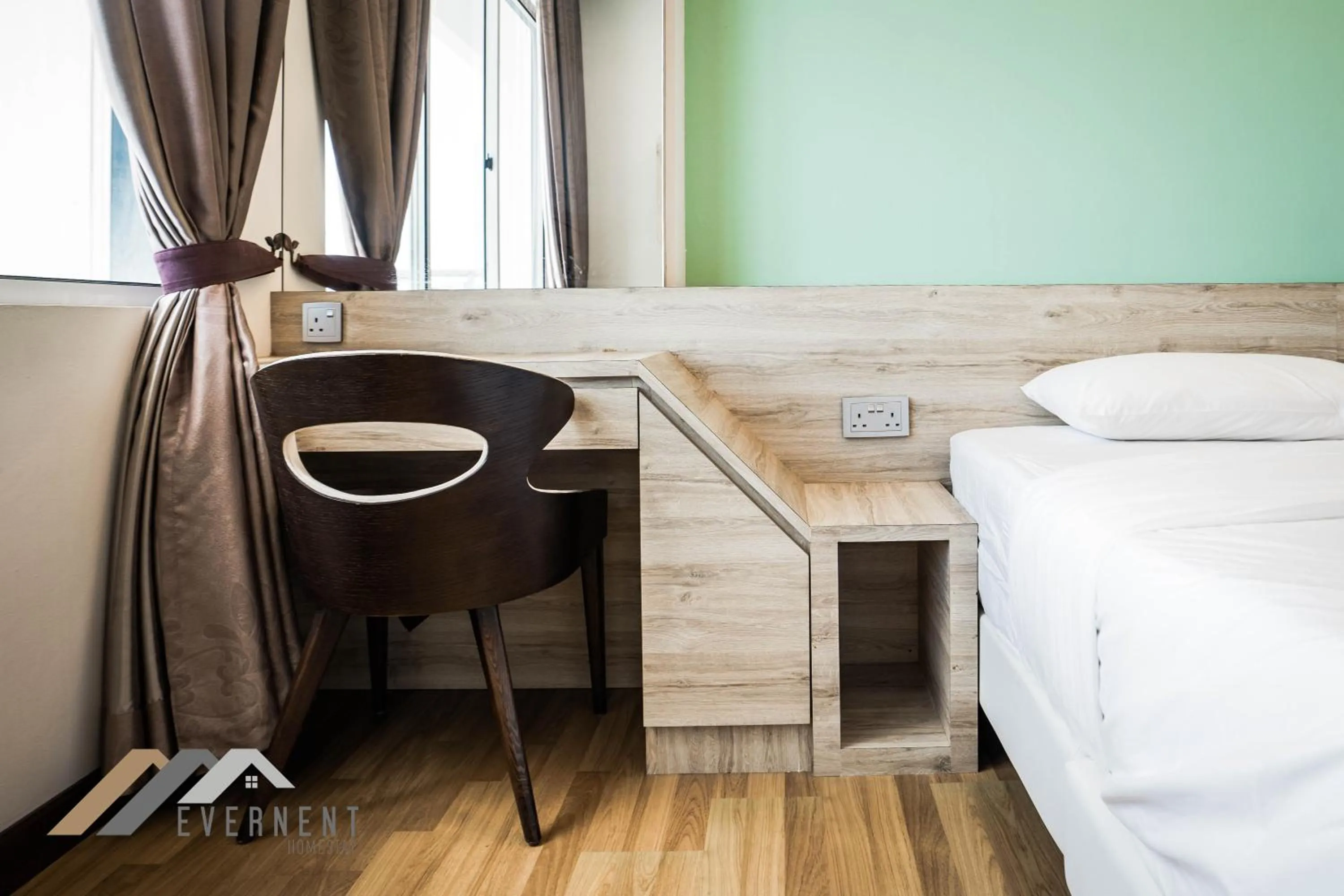 Bed in Bay Resort by Evernent