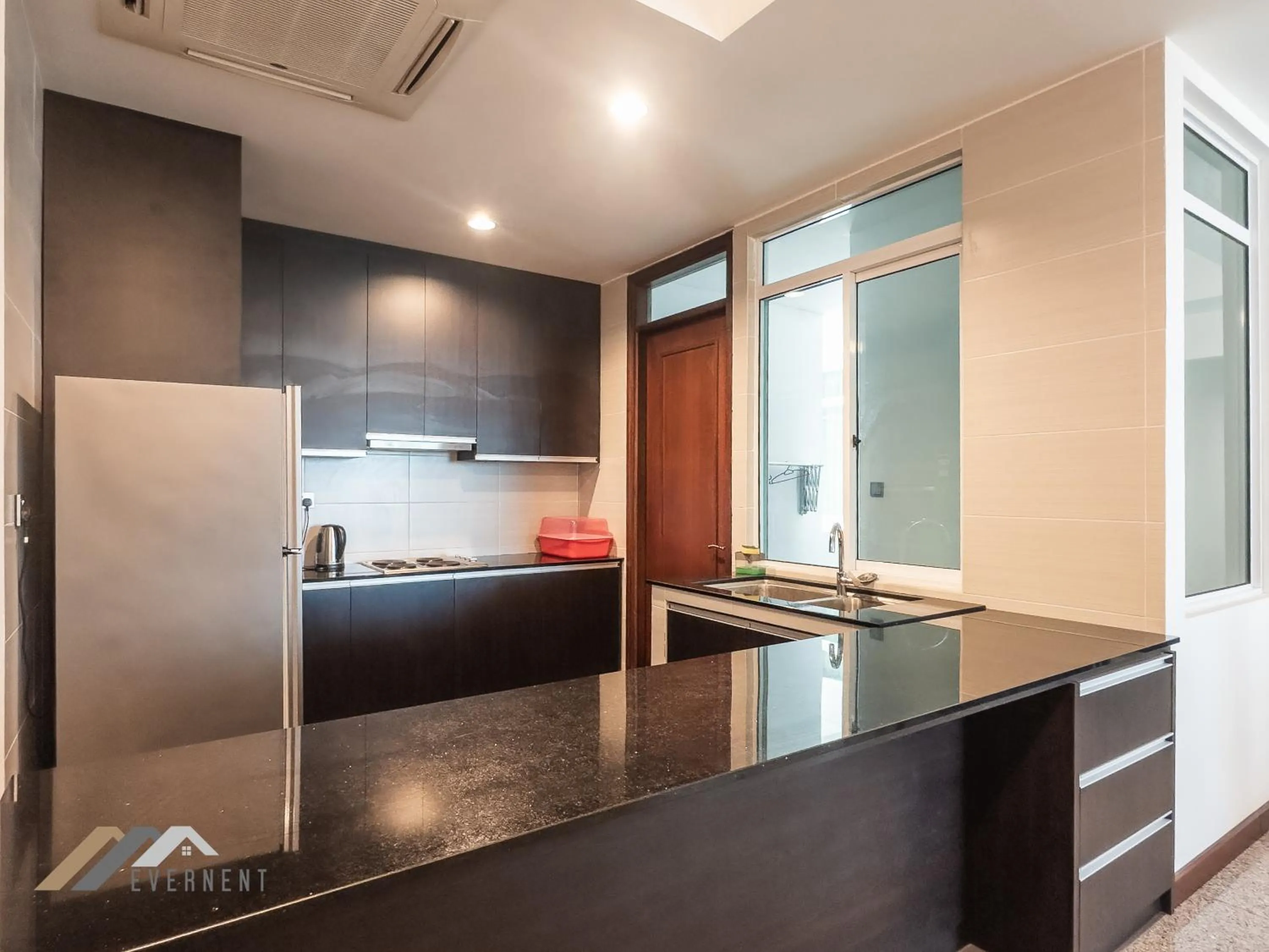 kitchen in Bay Resort by Evernent