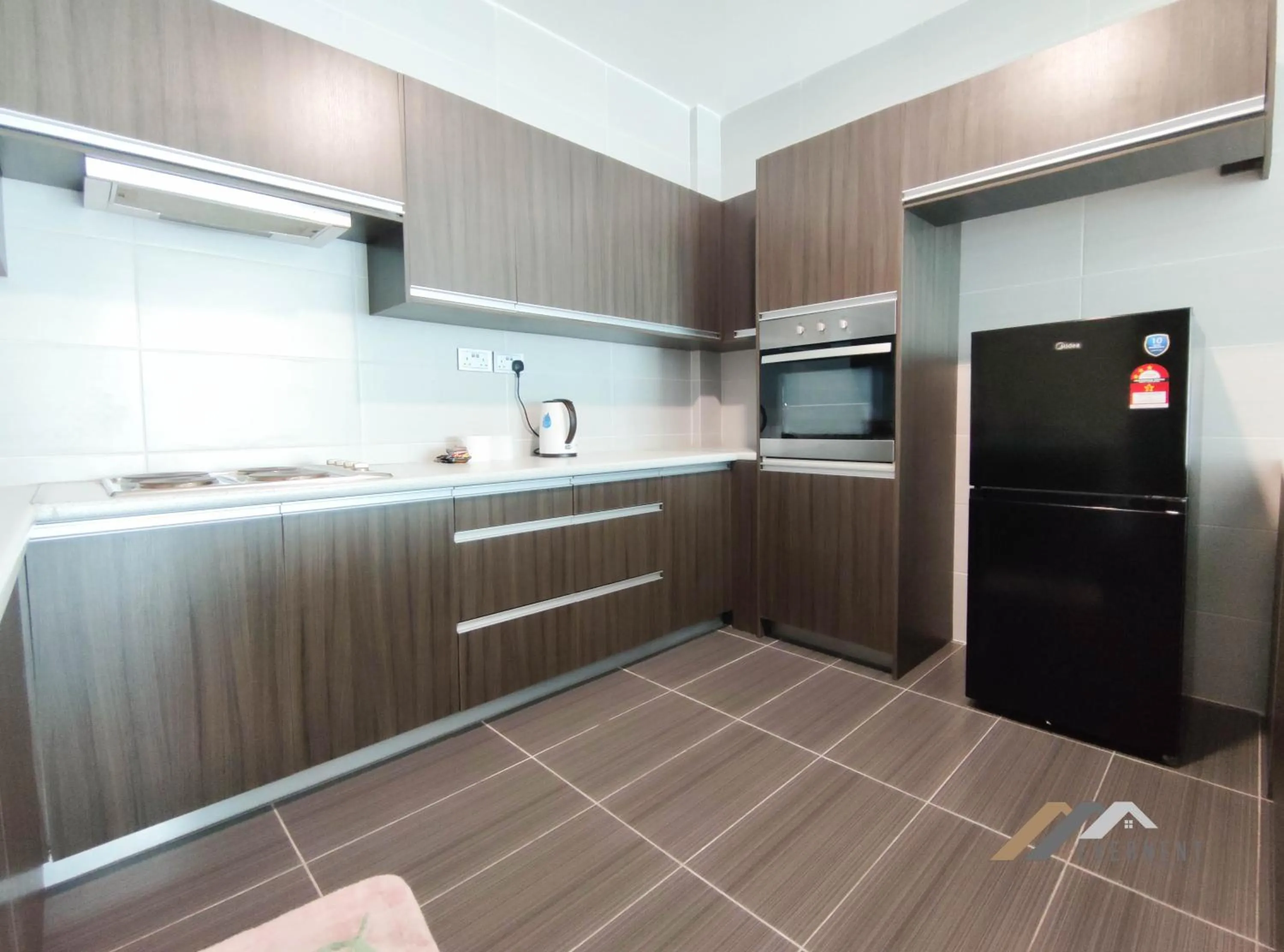 Kitchen or kitchenette in Bay Resort by Evernent