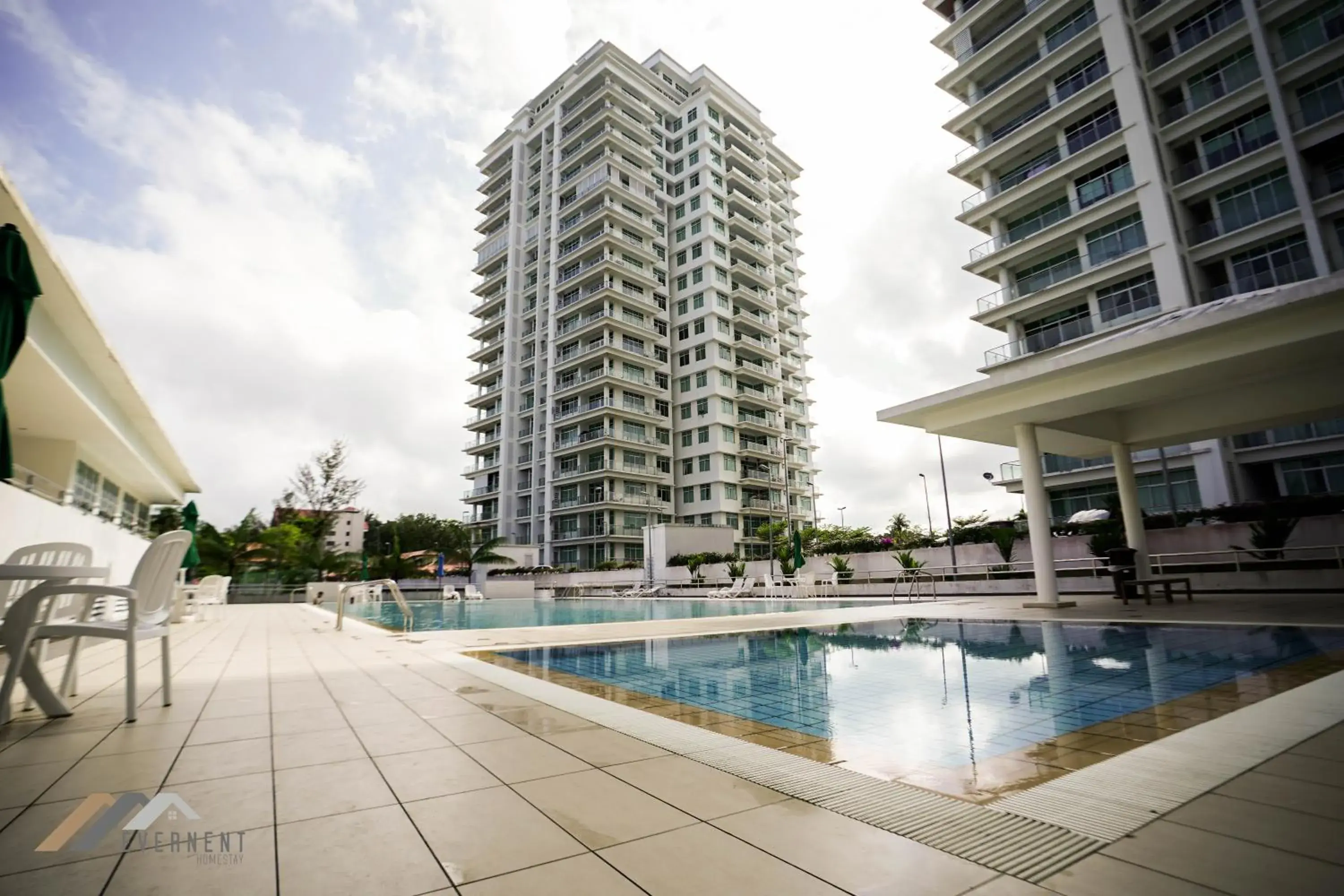 Property building in Bay Resort by Evernent Property building in Bay Resort by Evernent