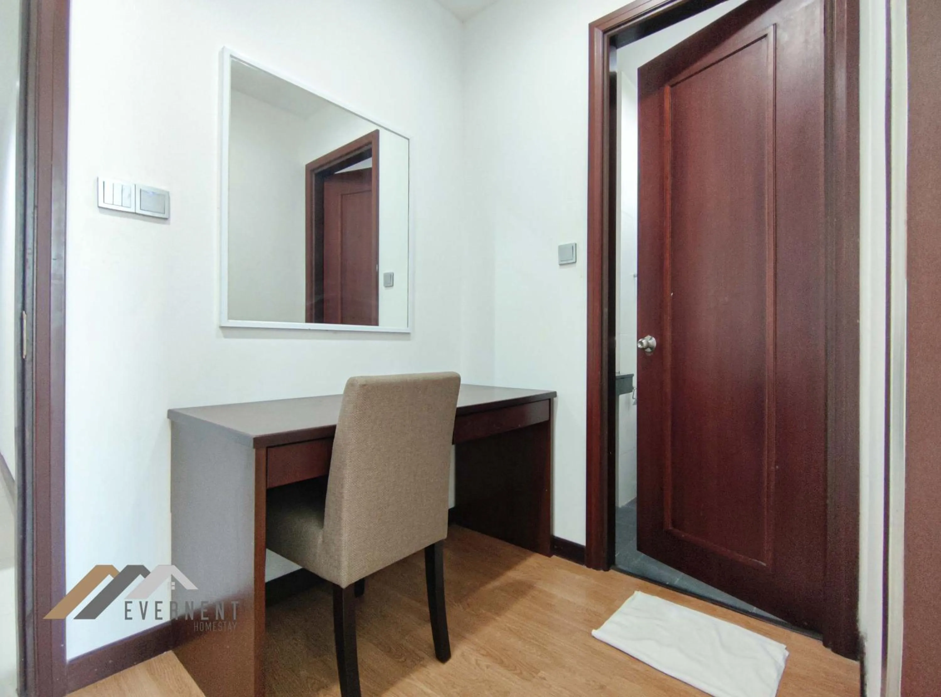 Bedroom in Bay Resort by Evernent